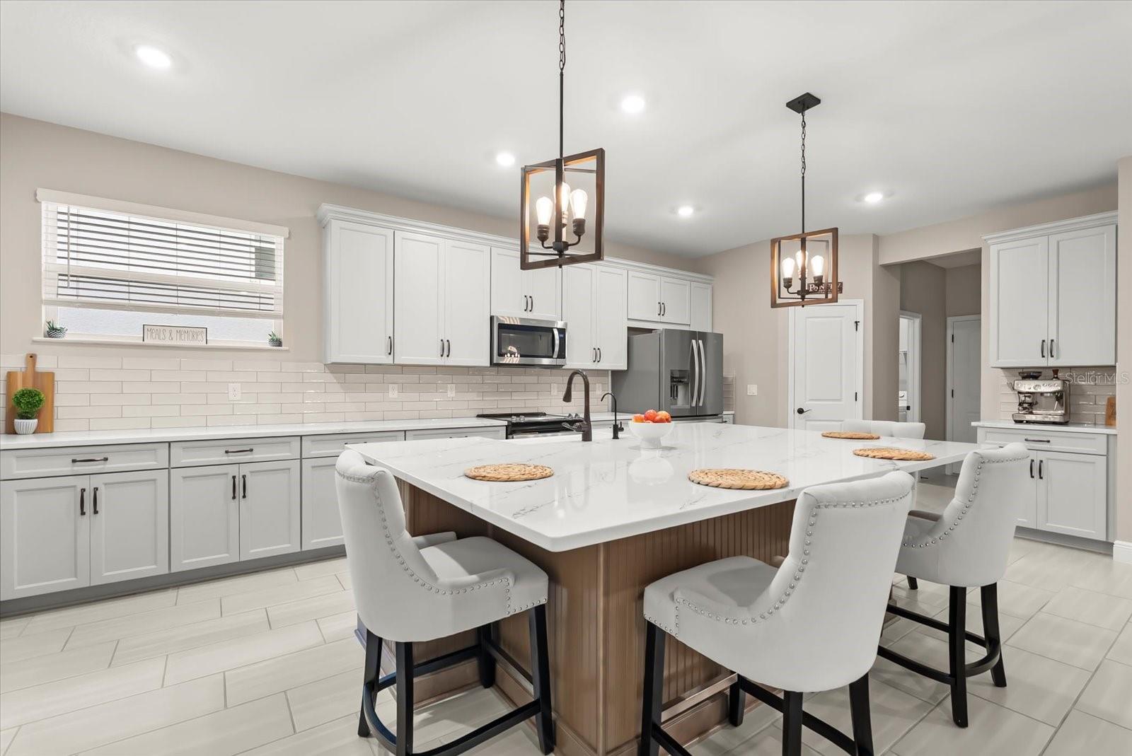 VILLAGES/MINNEOLA HILLS PH 3 - Residential