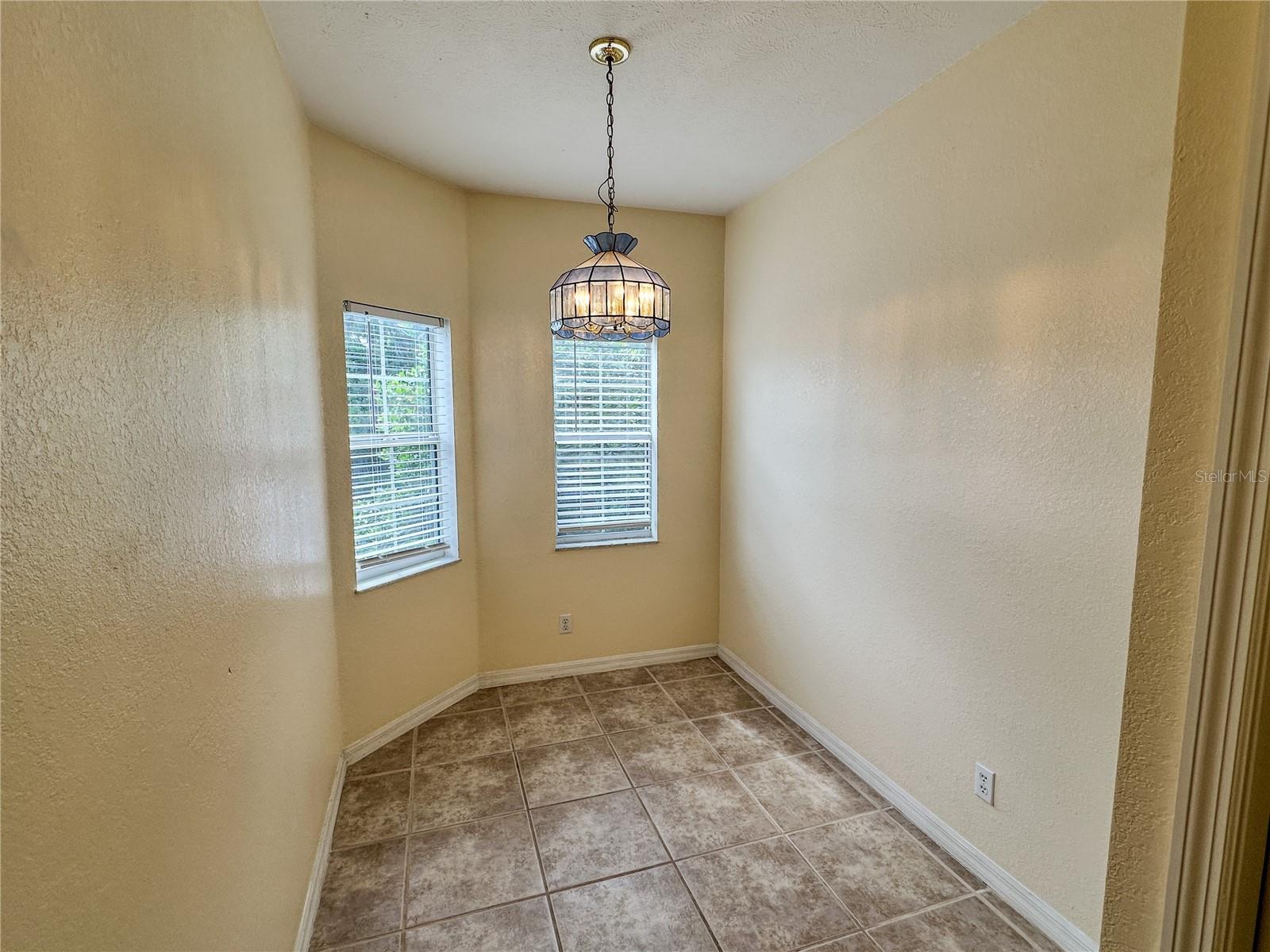 GOLFVIEW ESTATES CONDOMINIUM - Residential