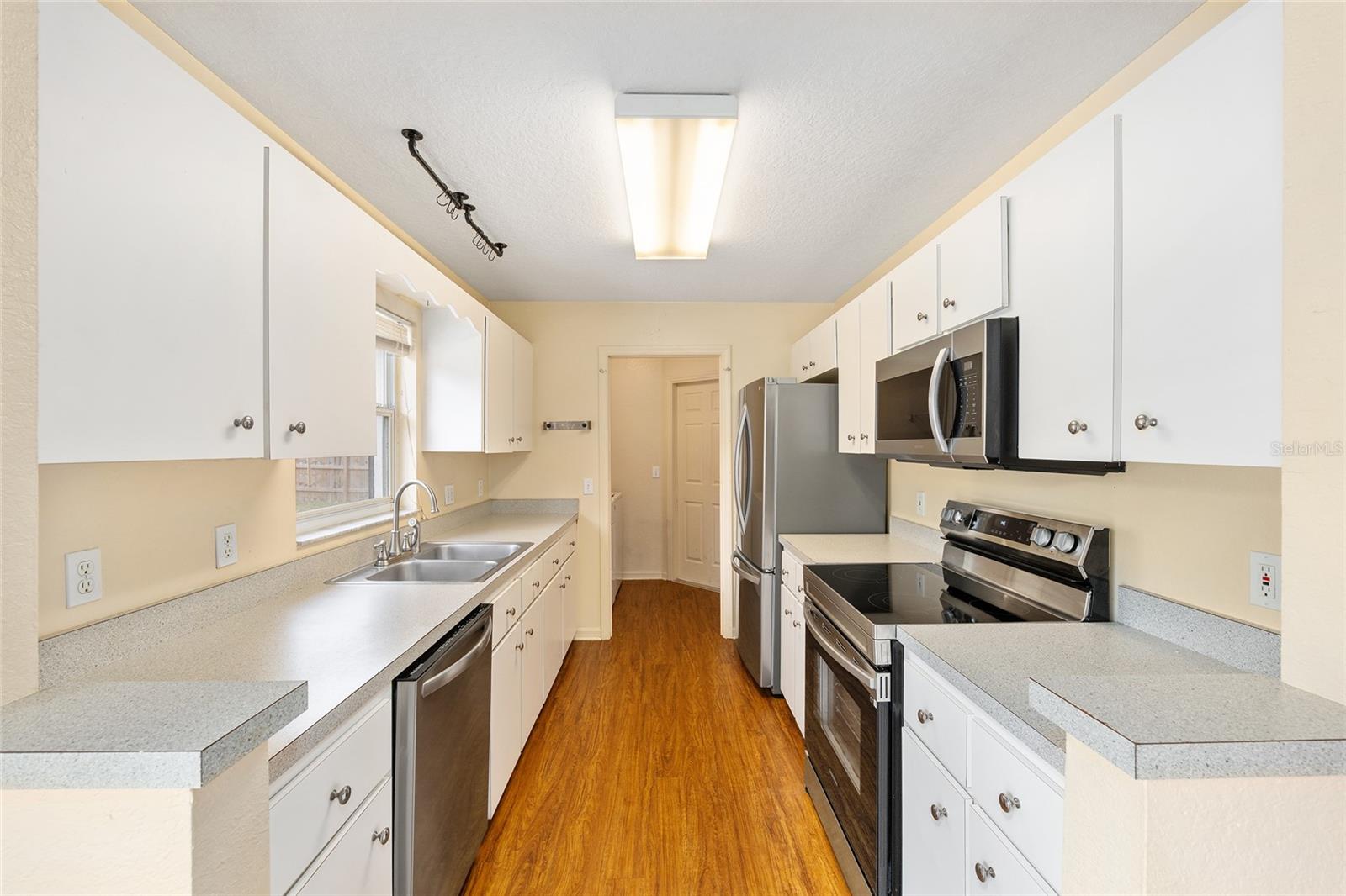 WOOD ACRES - Residential