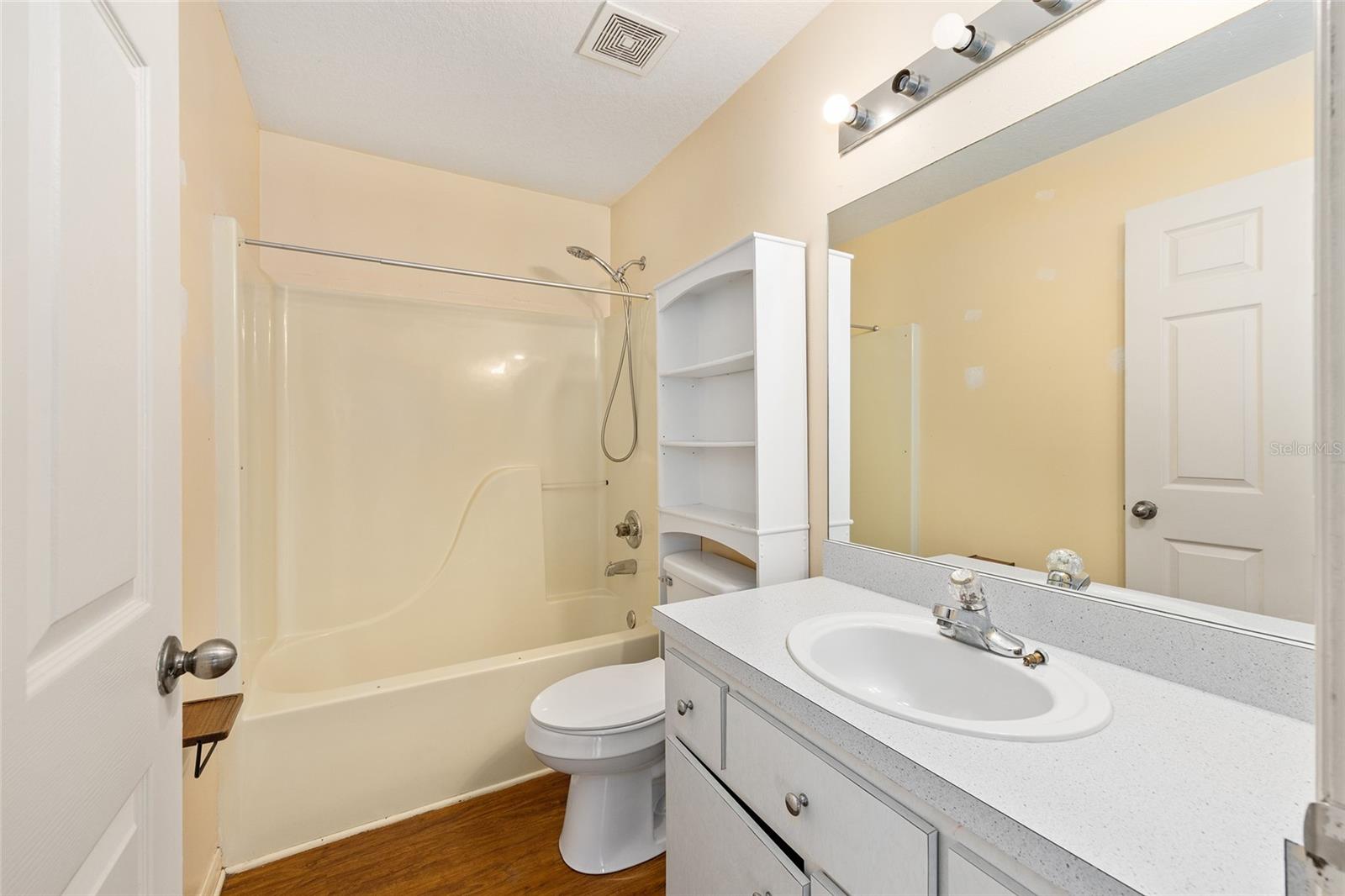 WOOD ACRES - Residential