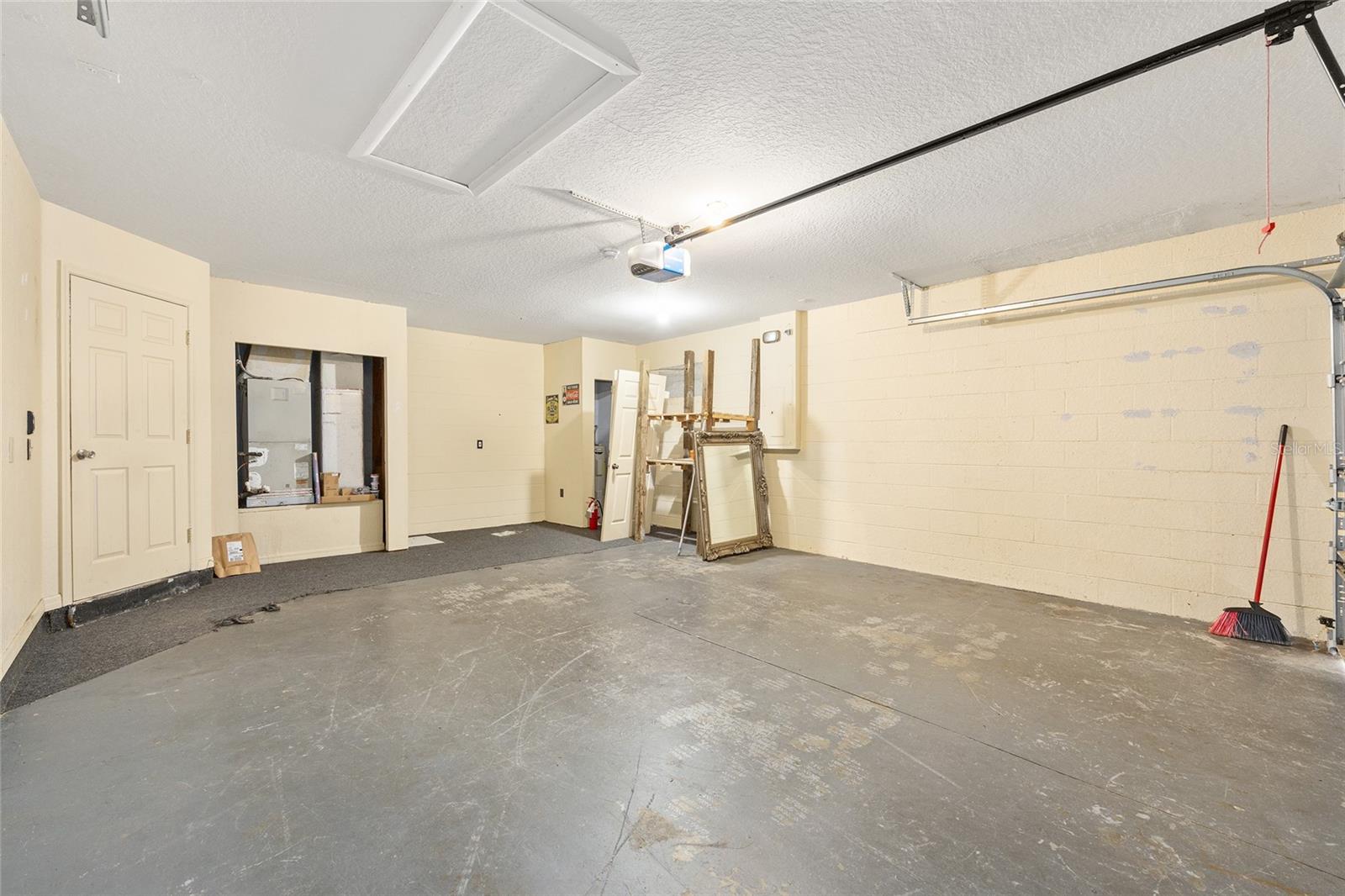 WOOD ACRES - Residential