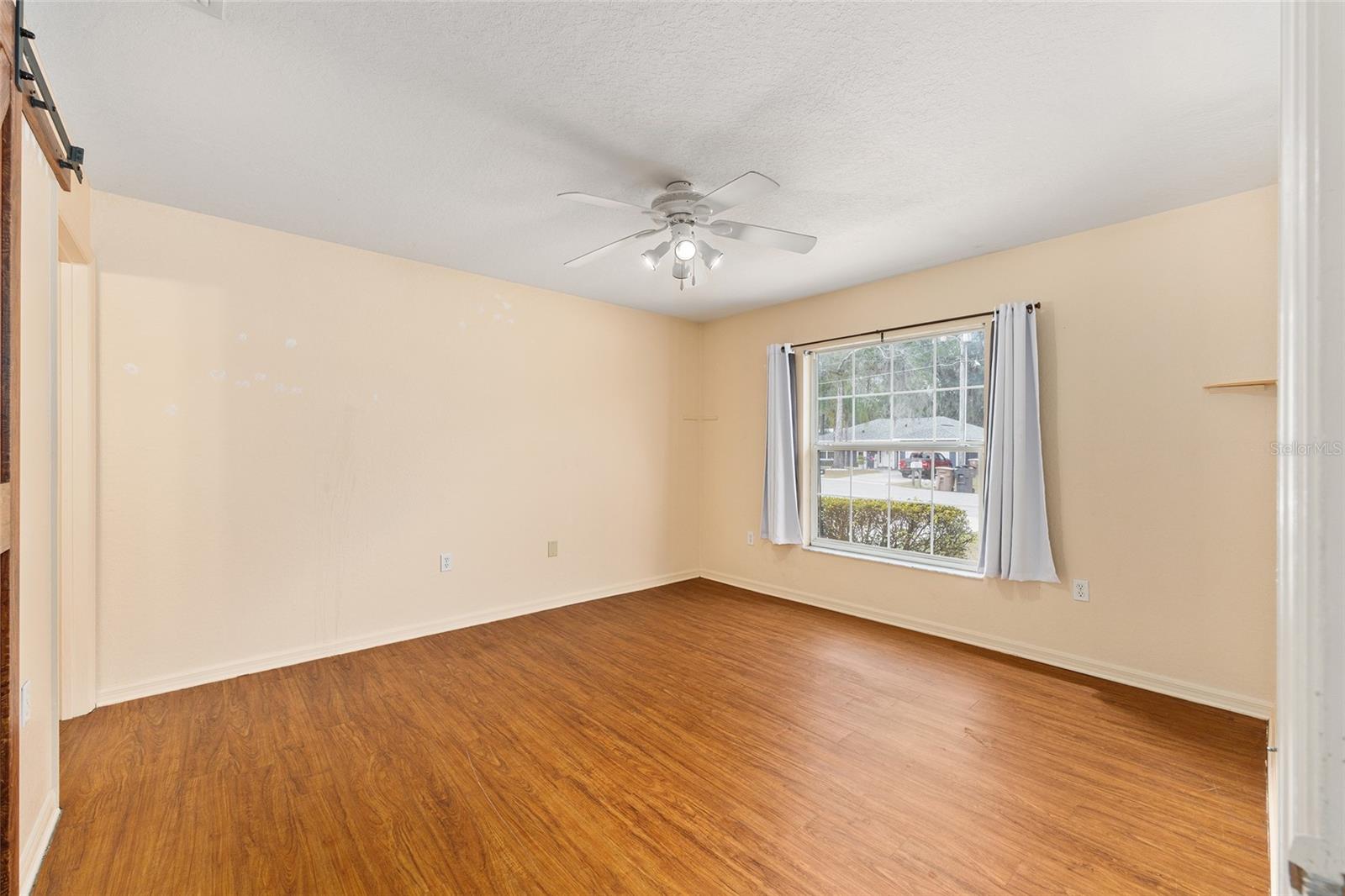 WOOD ACRES - Residential