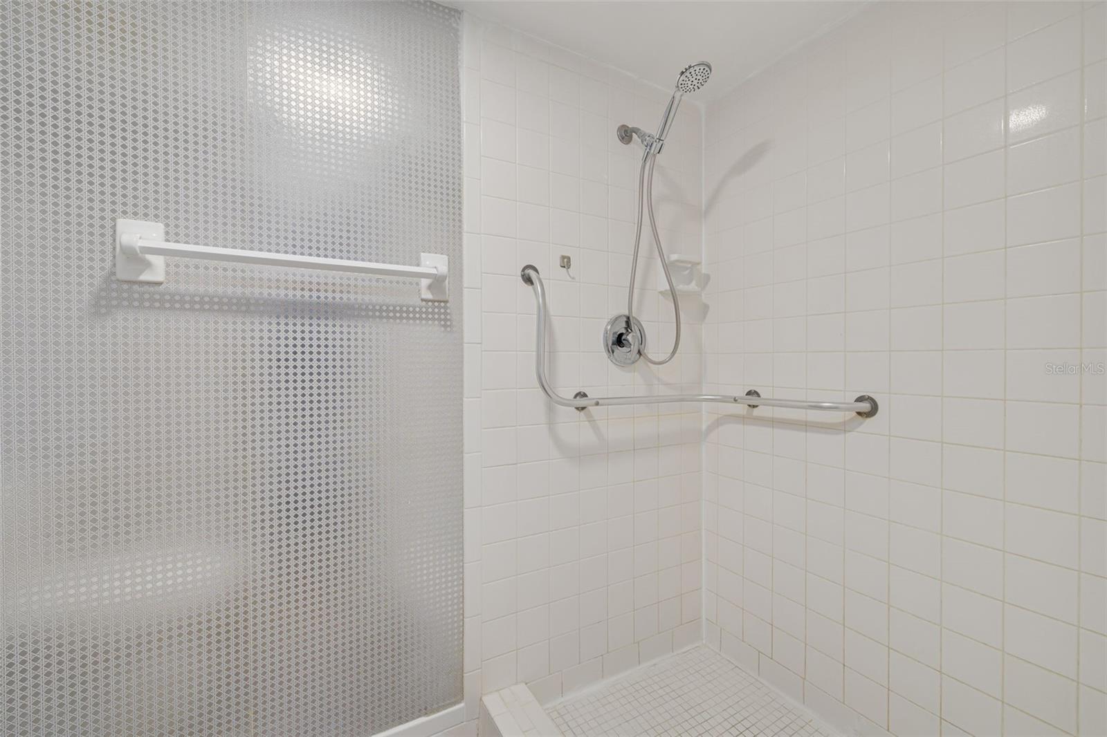 EAST LAKE WOODLANDS CONDO - Residential