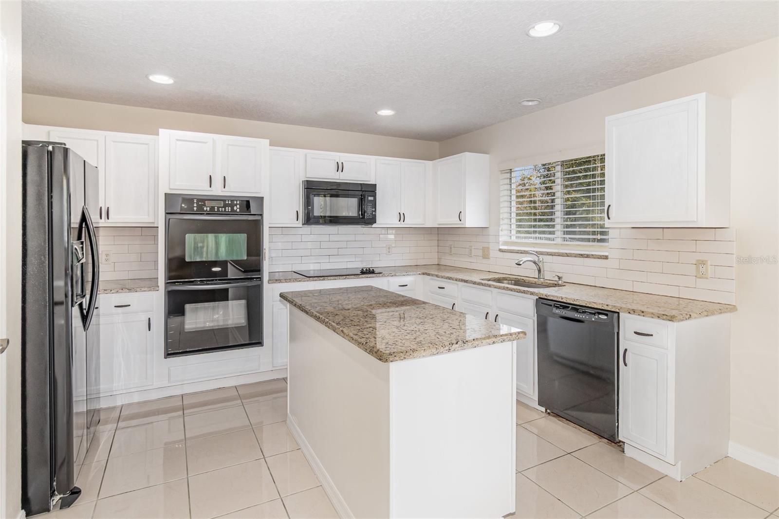 LIFT STATION/COBBLESTONE/WINTE - Residential