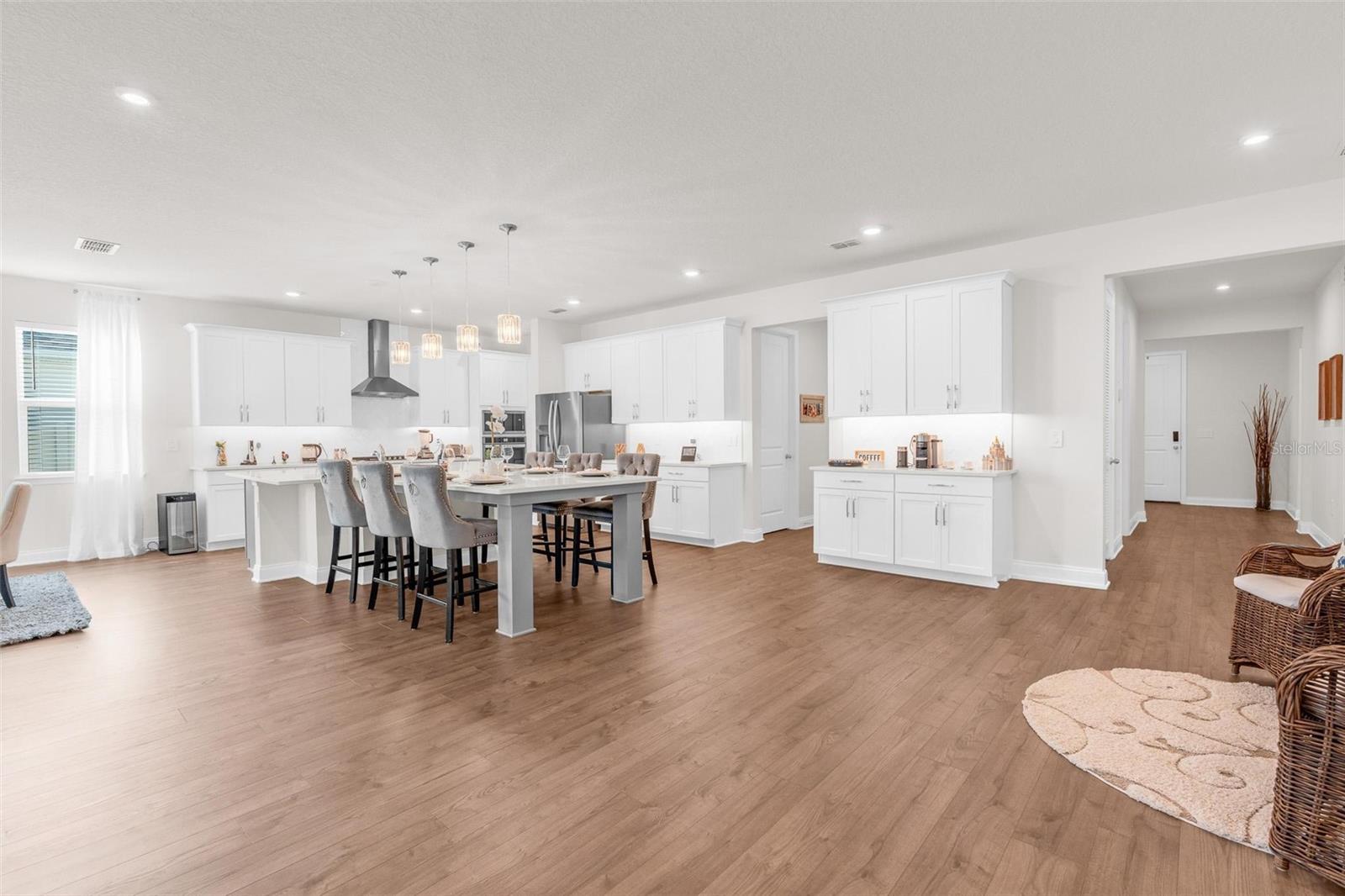 PARK VIEW/THE HILLS PH 2 A REP - Residential