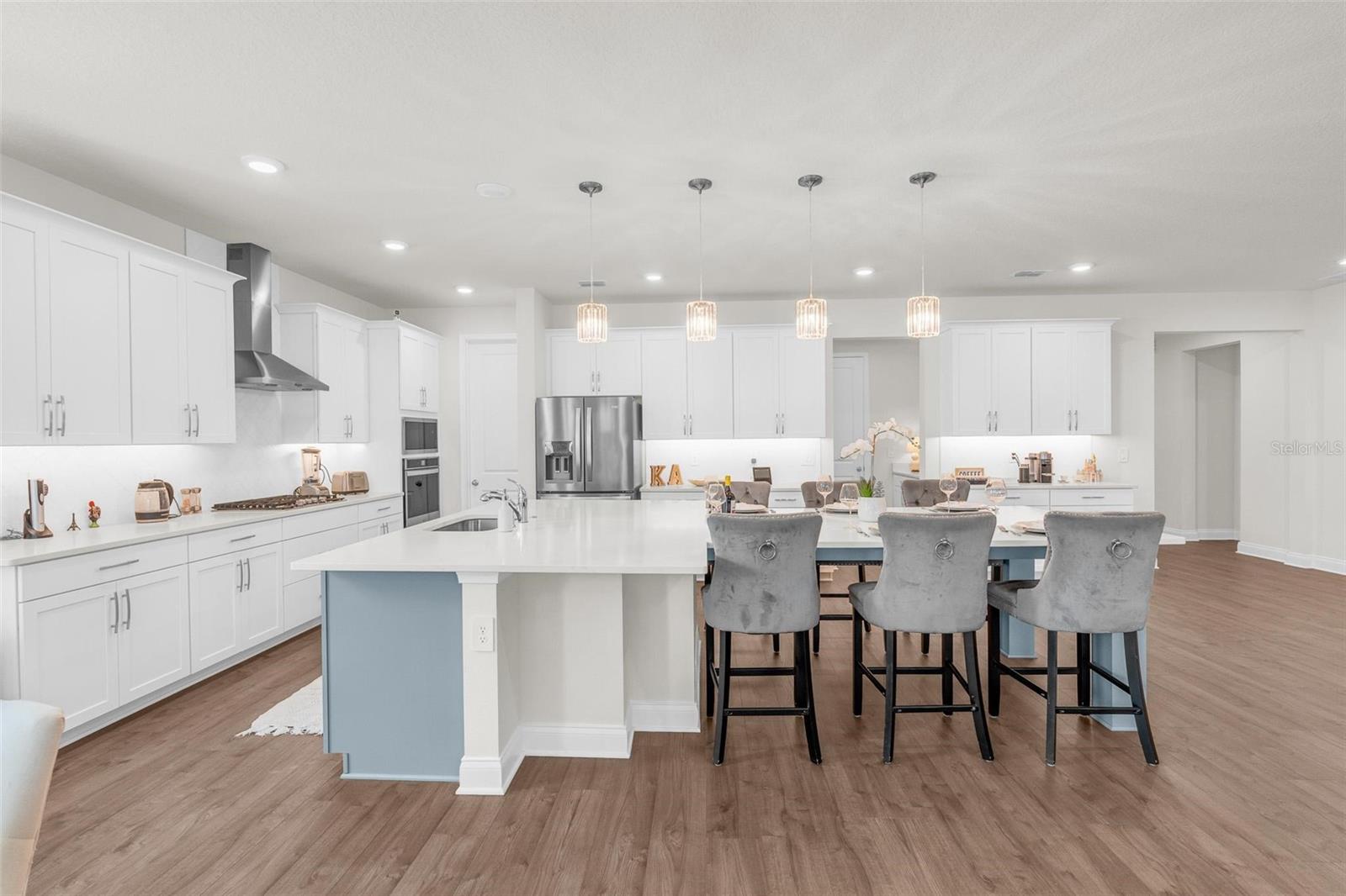 PARK VIEW/THE HILLS PH 2 A REP - Residential