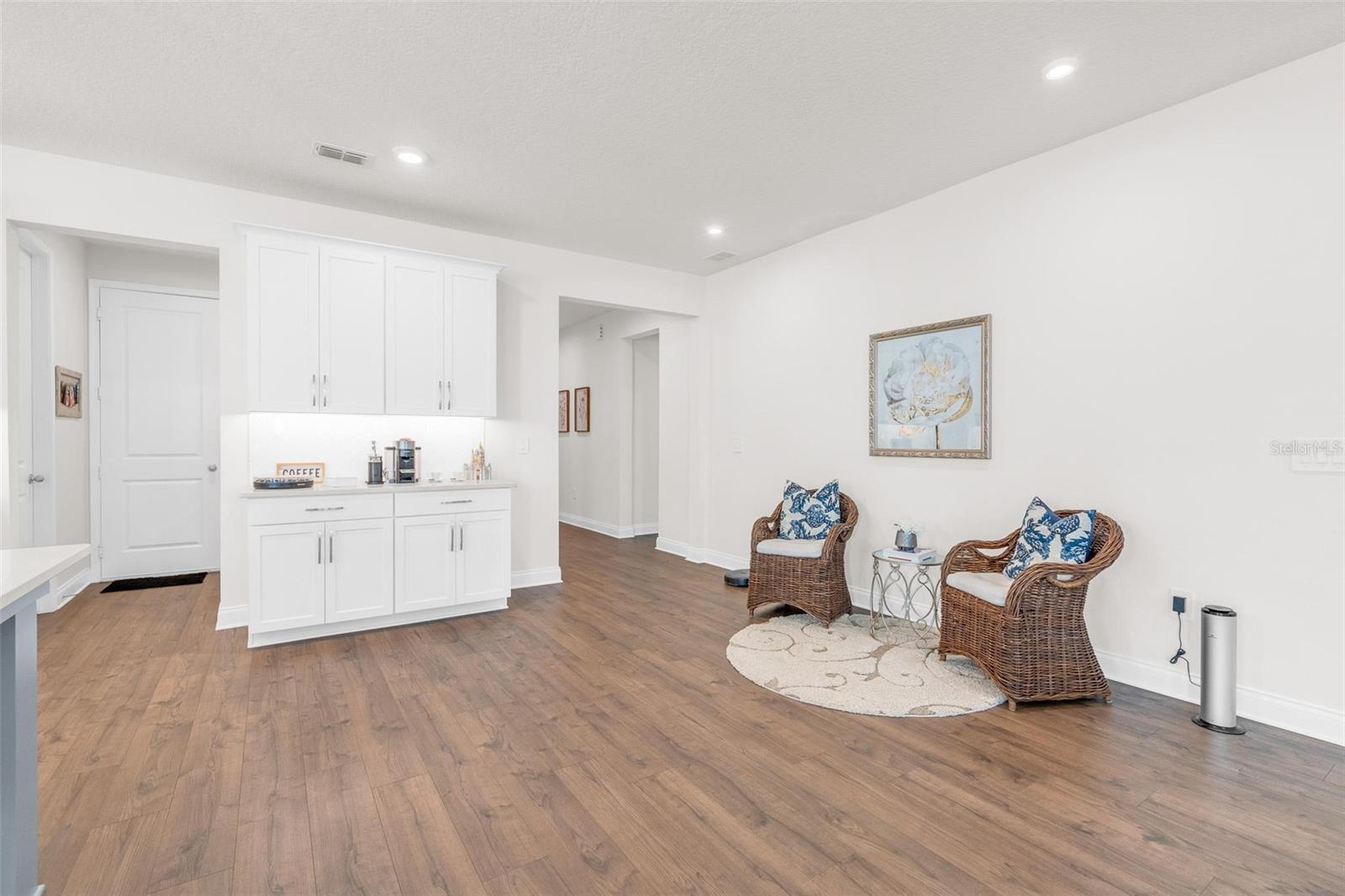 PARK VIEW/THE HILLS PH 2 A REP - Residential