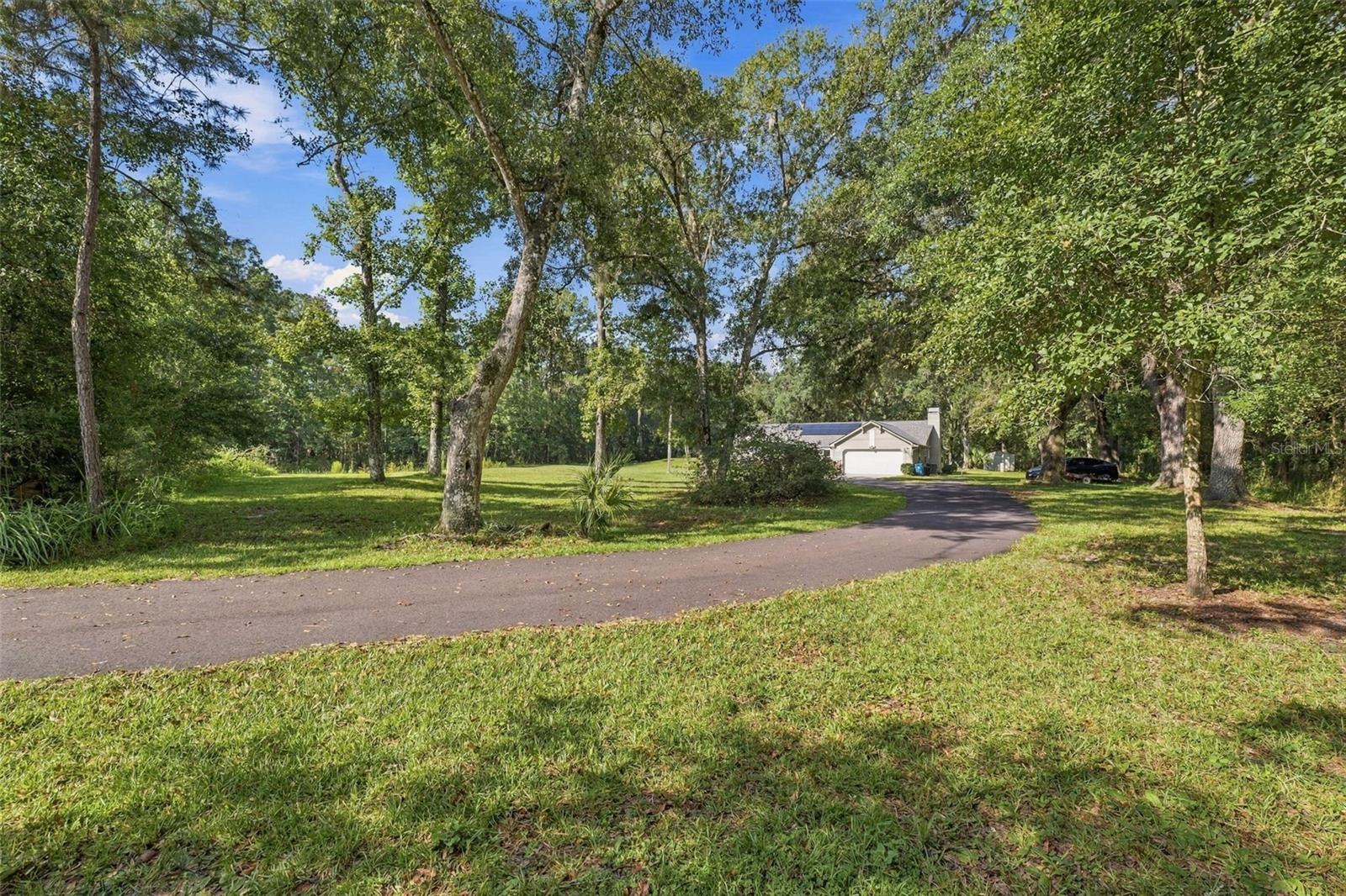 880 EMERSON ROAD