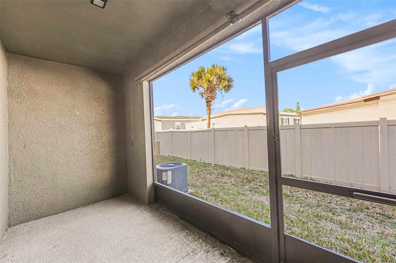 BAY ISLE LANDINGS - Residential