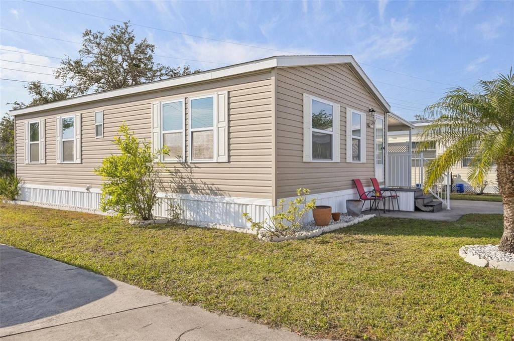 Photo of 6904 Cortez Road W #10, Bradenton, FL 34210 (MLS # S5141514)