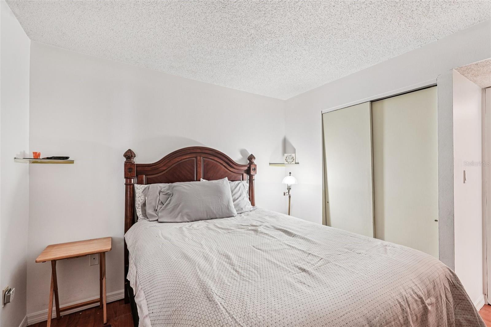 BAYSHORE ON THE LAKE - Residential