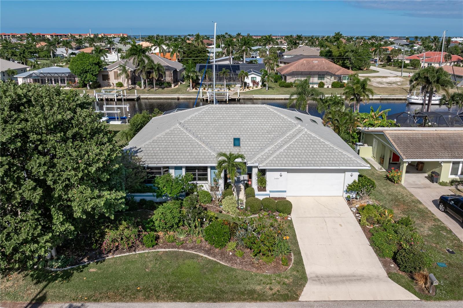 PUNTA GORDA ISLES SEC 04 - Residential