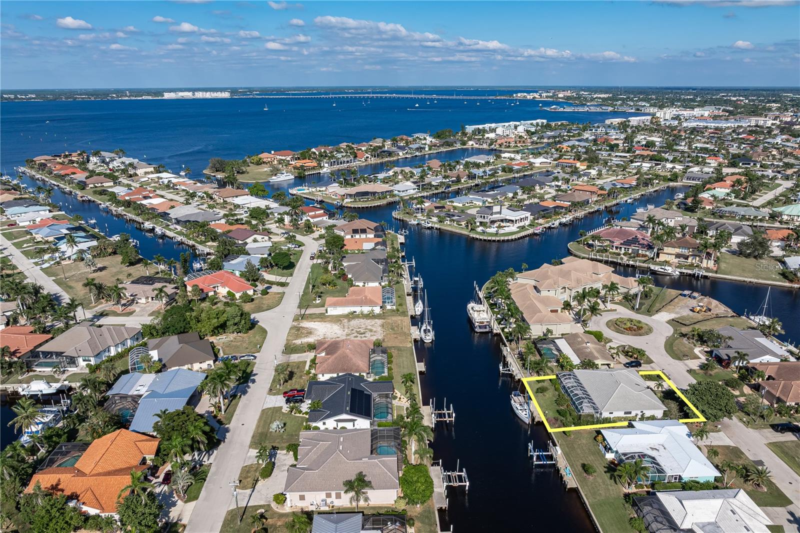 PUNTA GORDA ISLES SEC 04 - Residential