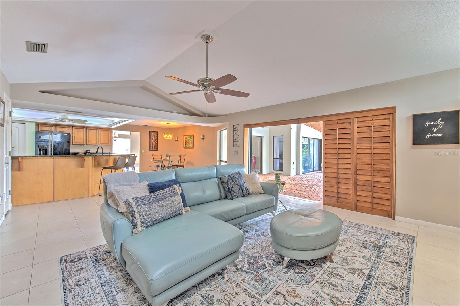 BUCKINGHAM UNIT 1 - Residential