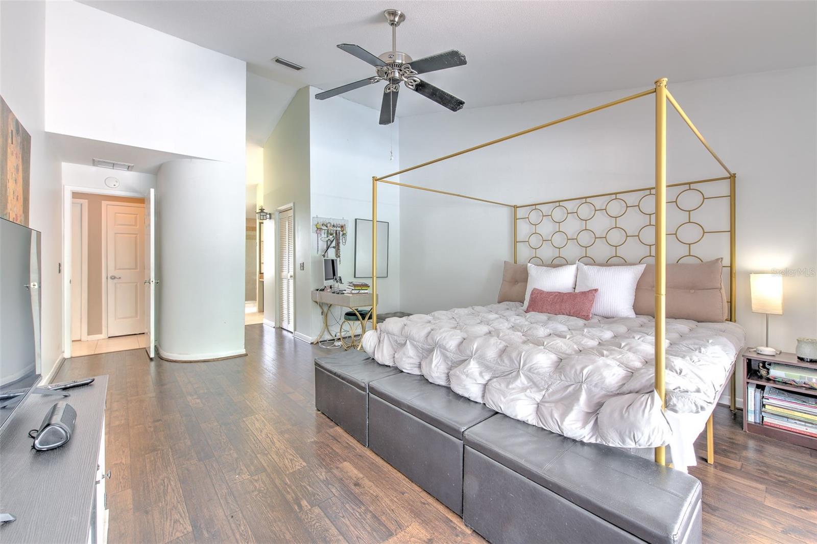 BUCKINGHAM UNIT 1 - Residential