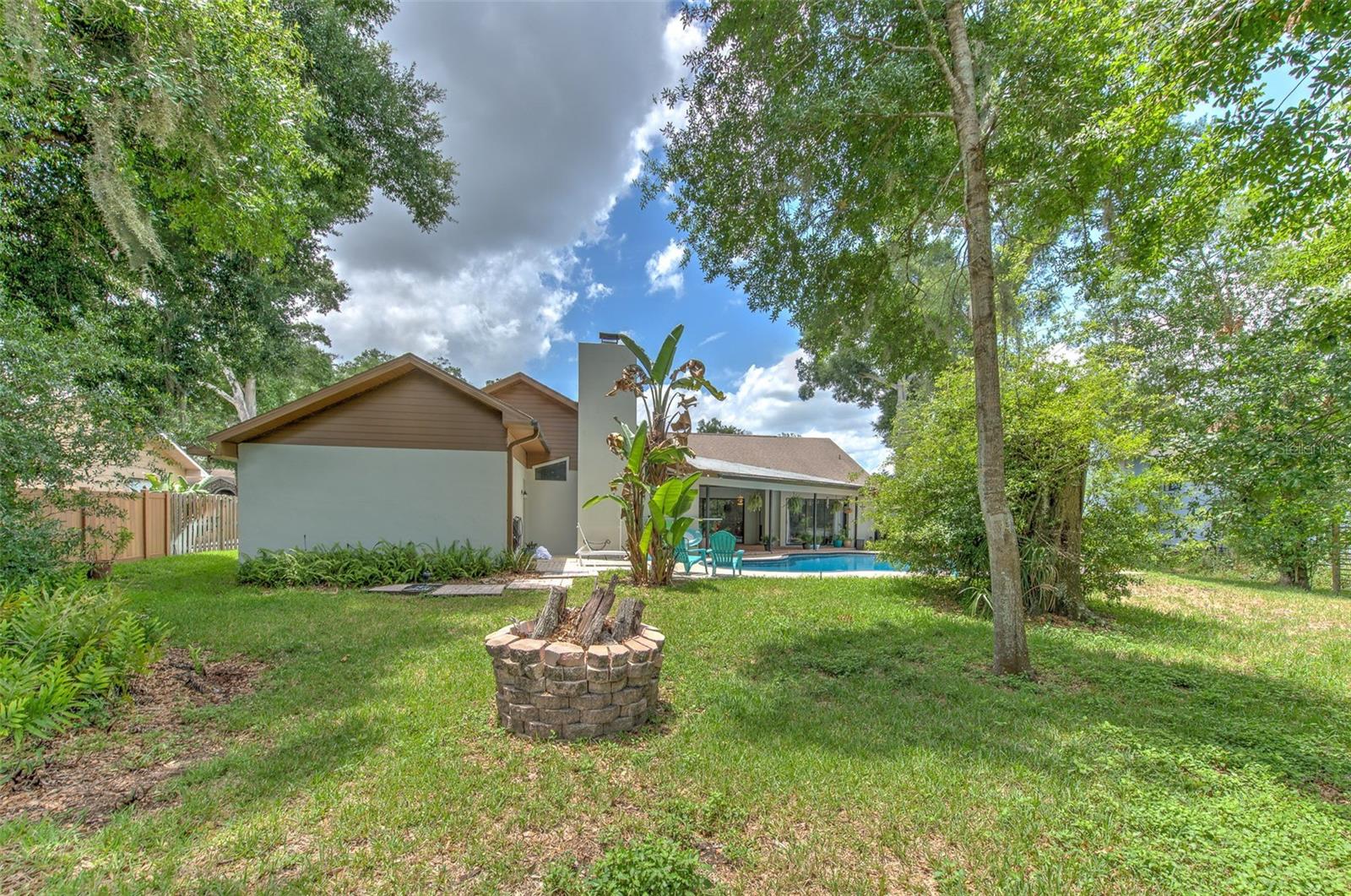 BUCKINGHAM UNIT 1 - Residential