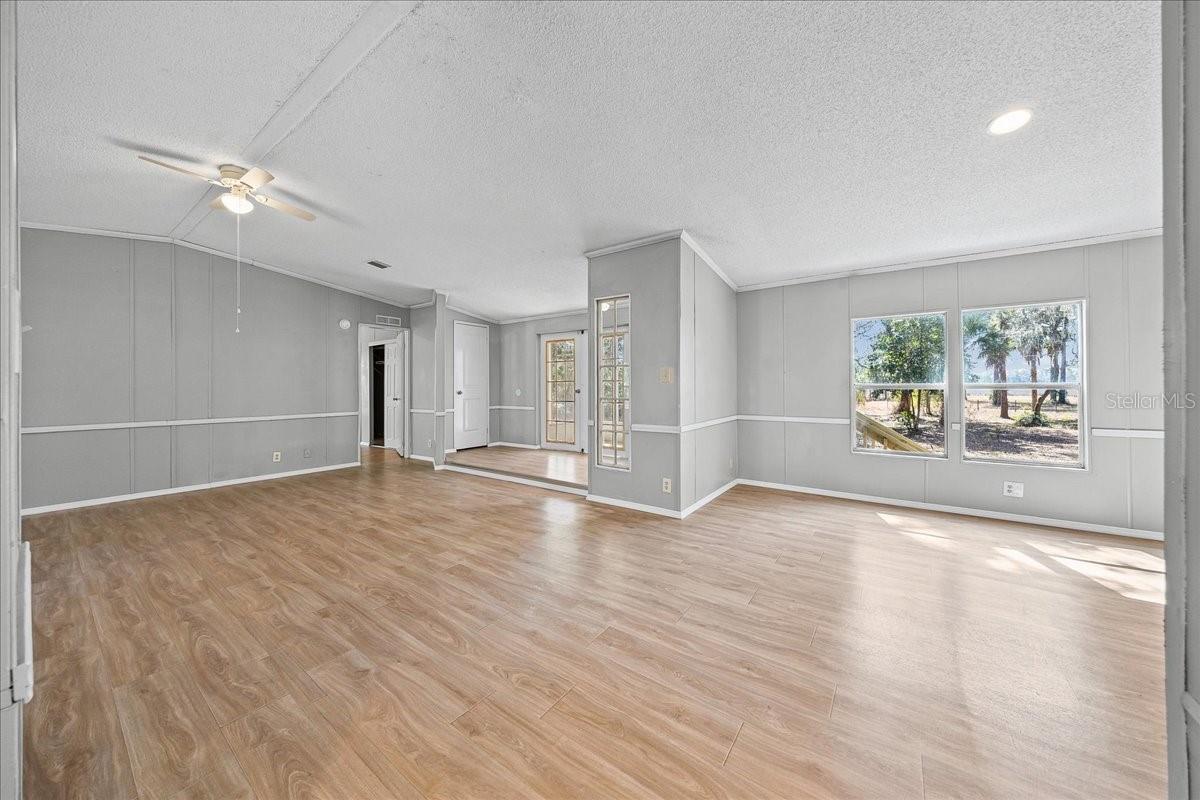 PRAIRE VIEW - Residential