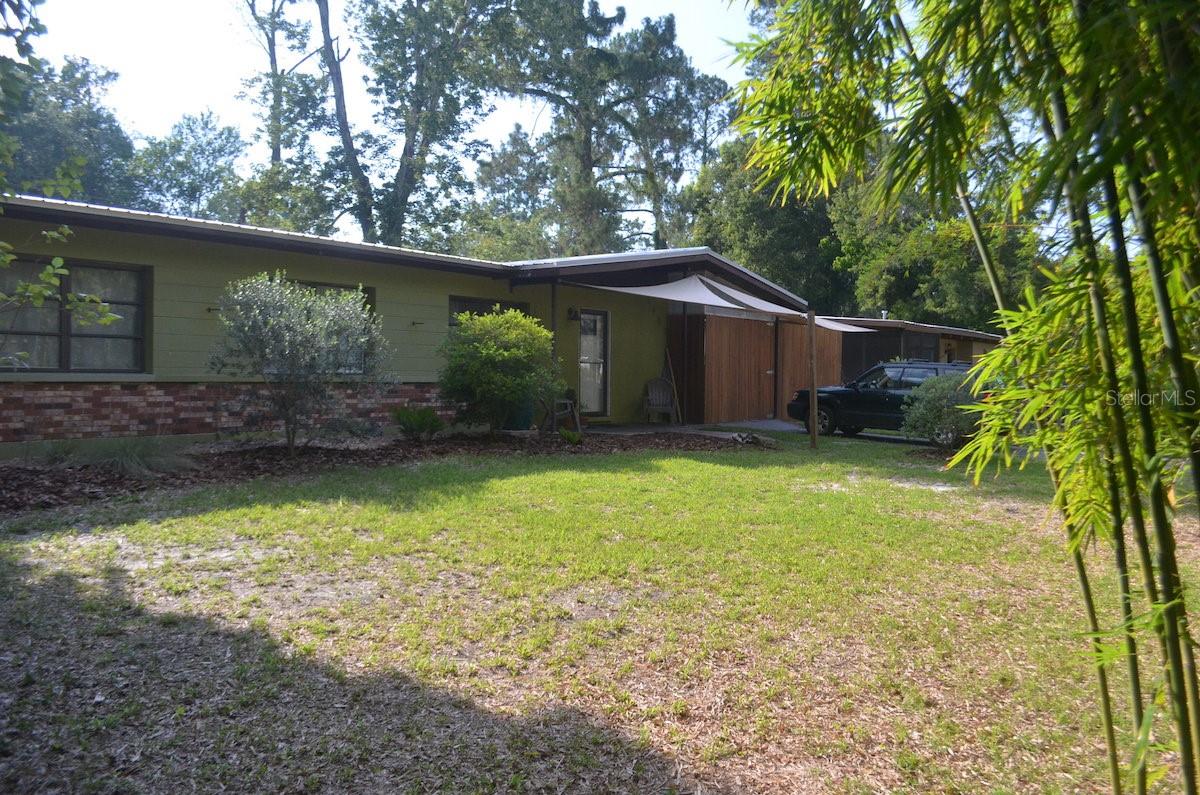 HIGHLAND COURT MANOR - Residential