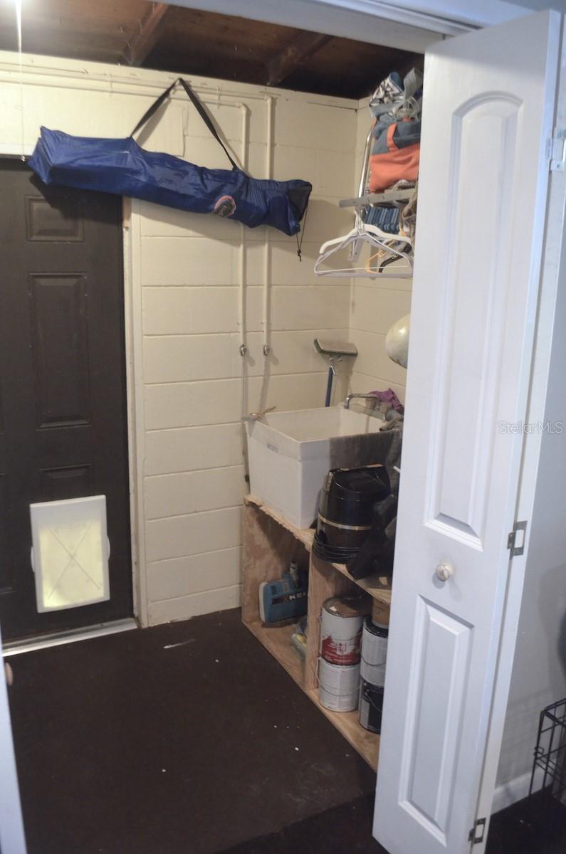 HIGHLAND COURT MANOR - Residential