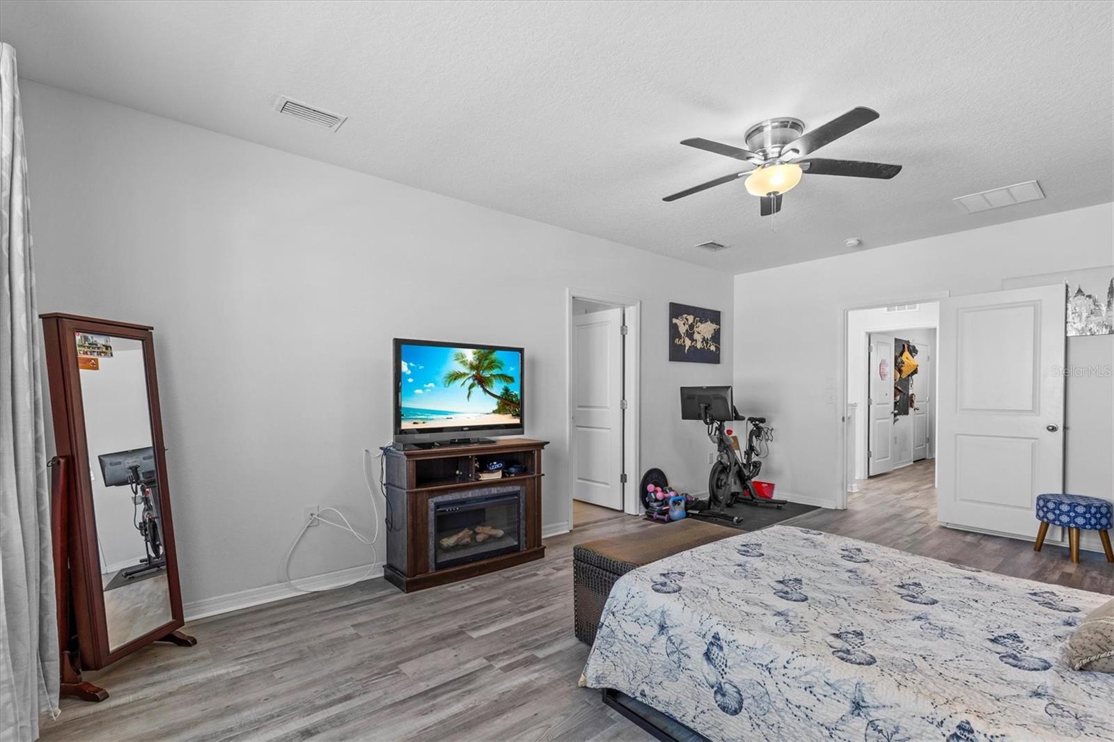 EPPERSON SOUTH HOA - Residential