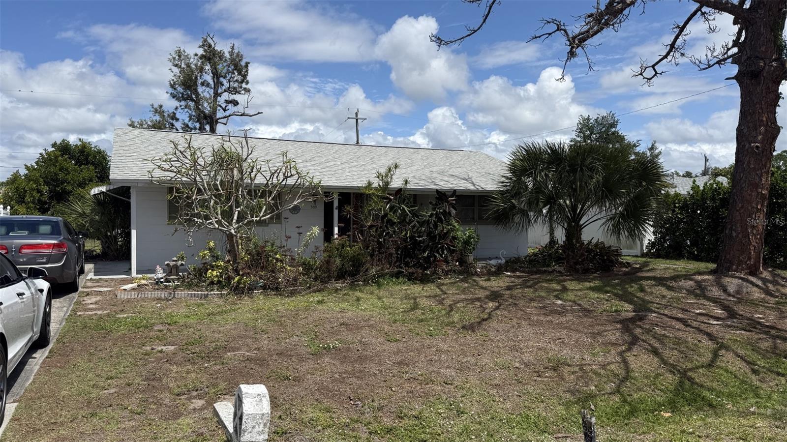 BEACH MANOR - Residential