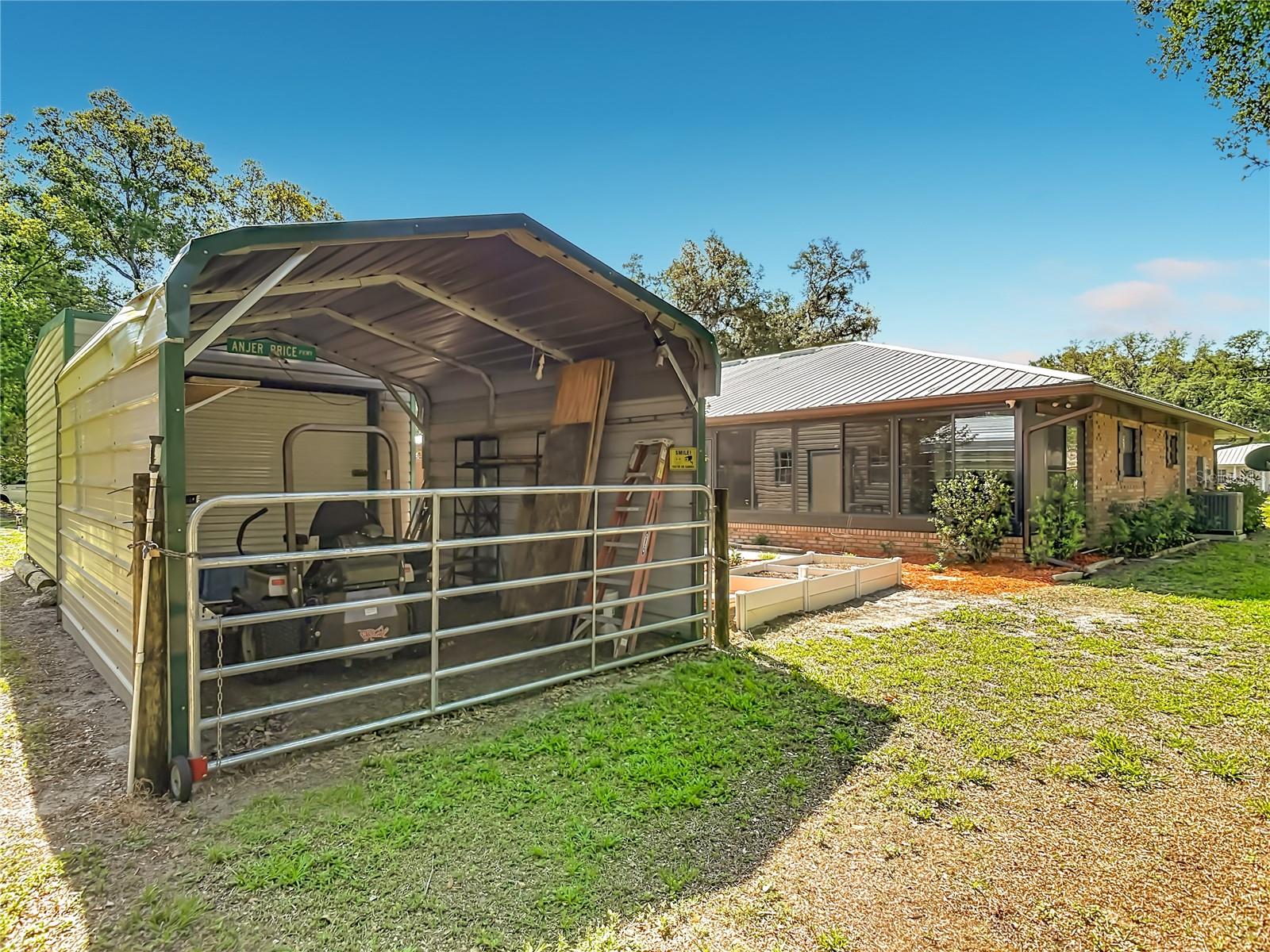 SILVER BEACH HEIGHTS - Residential