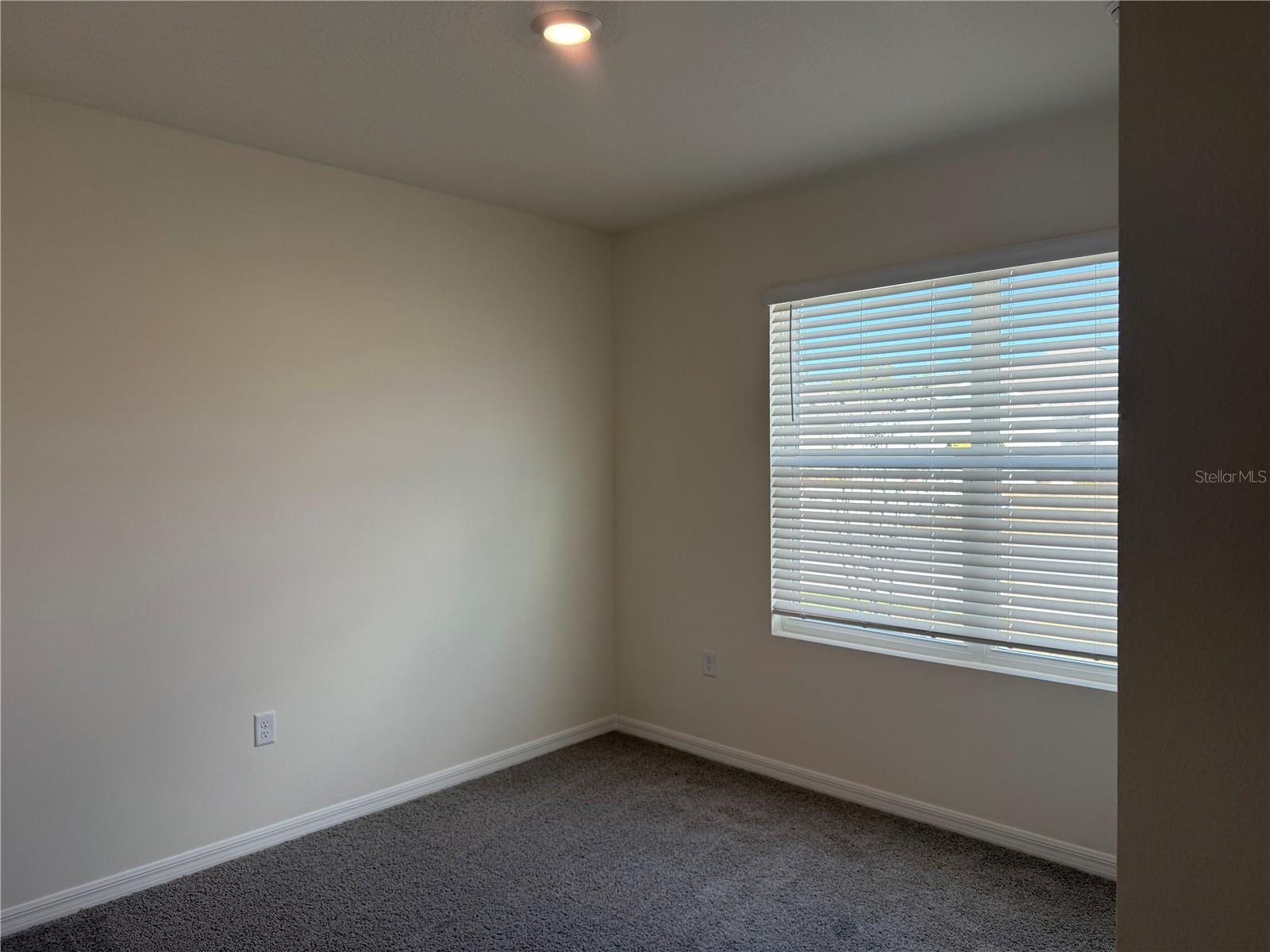 1043 MORFONTAINE STREET