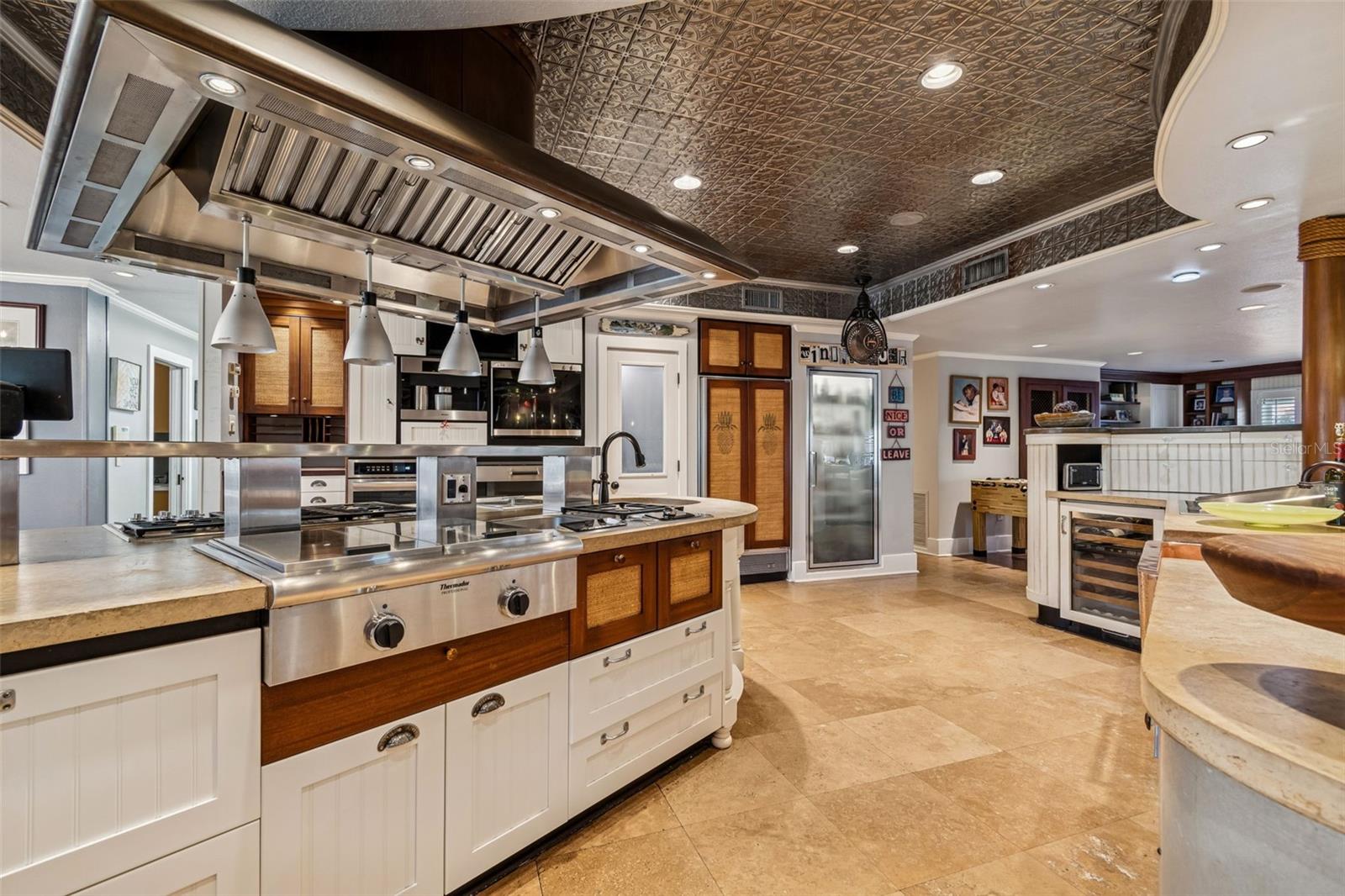 BARDMOOR GOLF VIEW ESTATE 2ND ADD - Residential