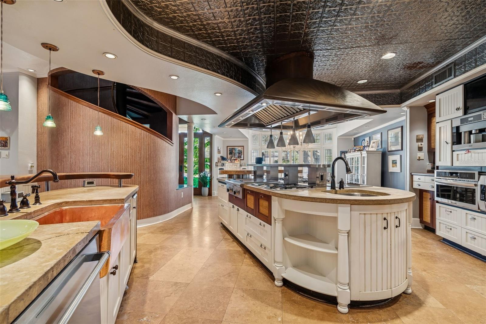 BARDMOOR GOLF VIEW ESTATE 2ND ADD - Residential