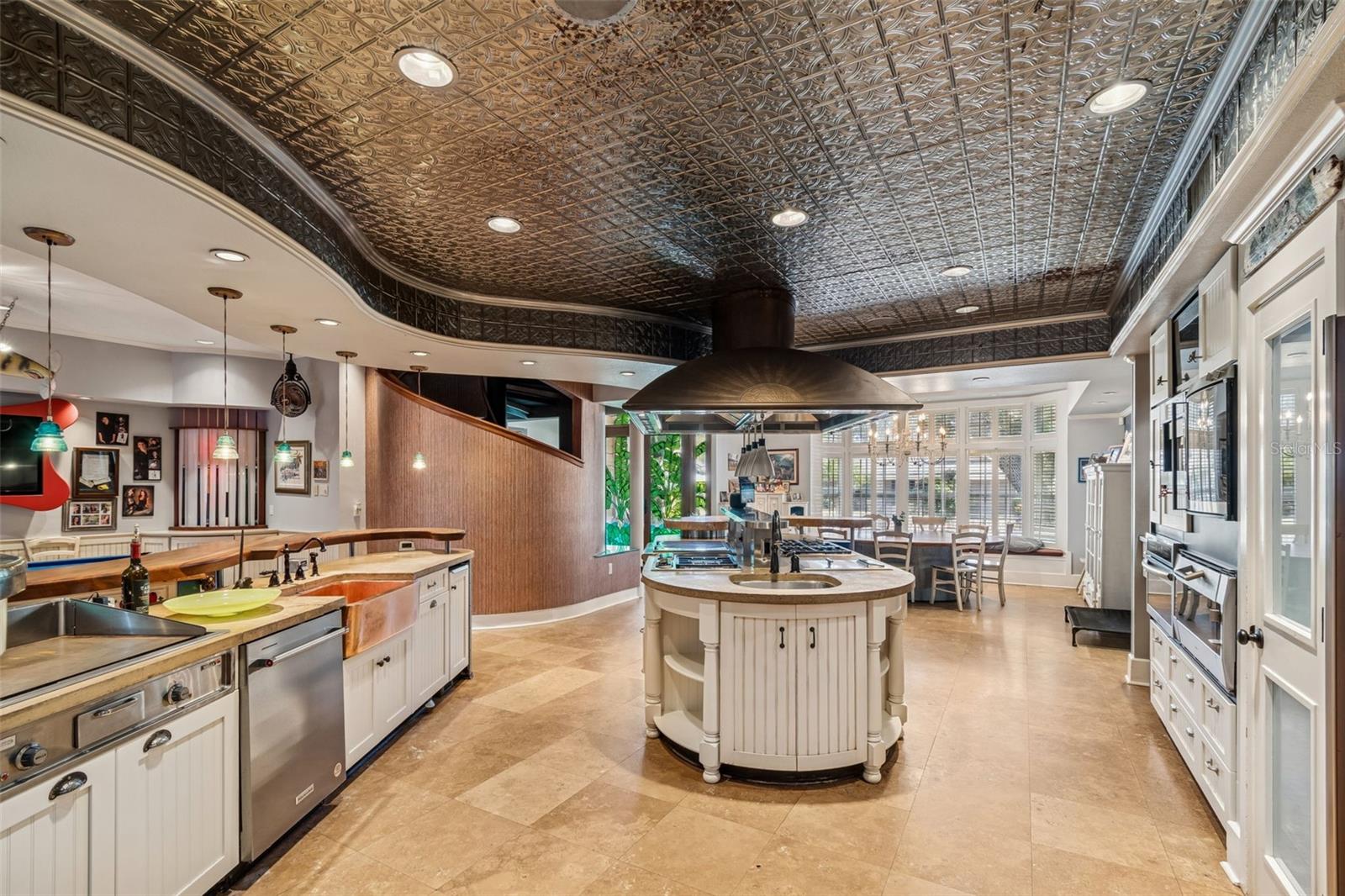 BARDMOOR GOLF VIEW ESTATE 2ND ADD - Residential