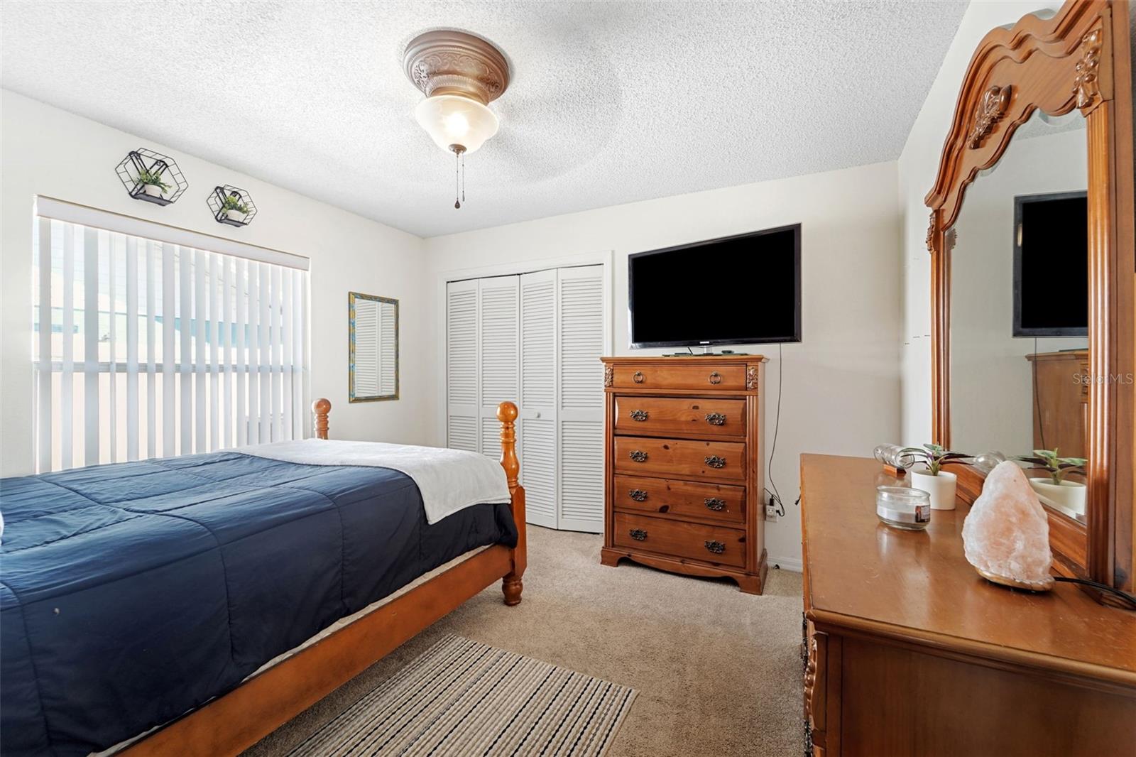 FAIRWAY OAKS - Residential