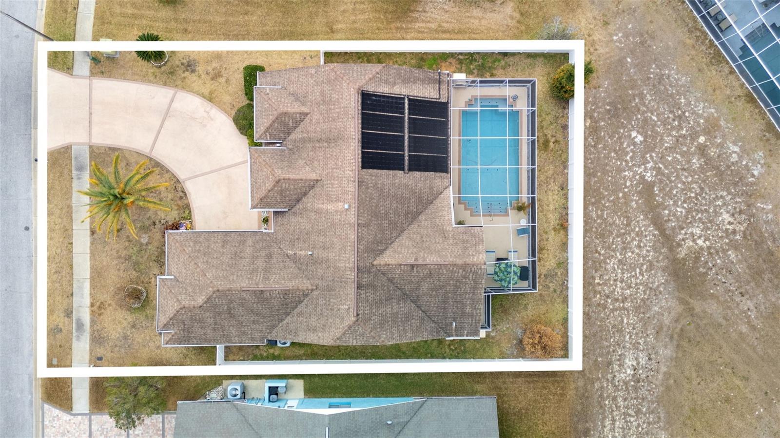 FAIRWAY OAKS - Residential