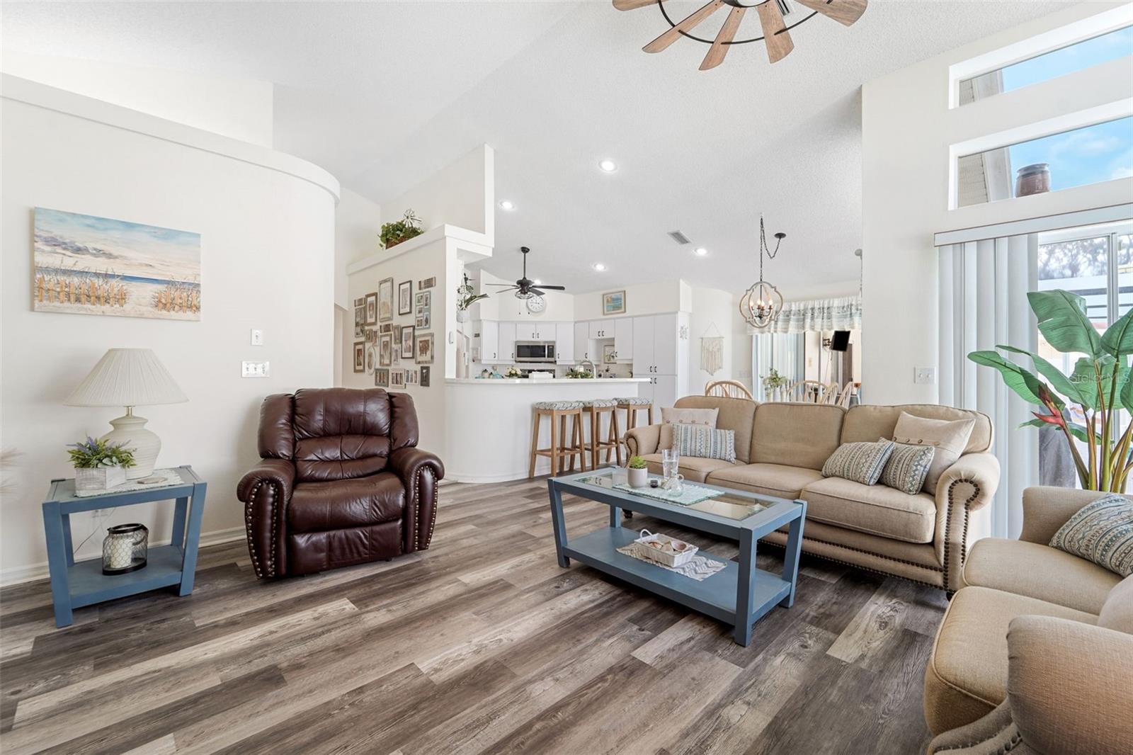 FAIRWAY OAKS - Residential