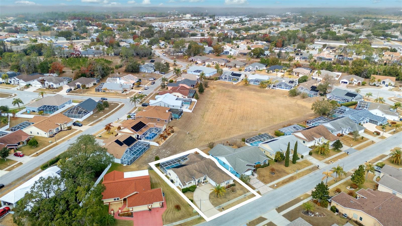 FAIRWAY OAKS - Residential