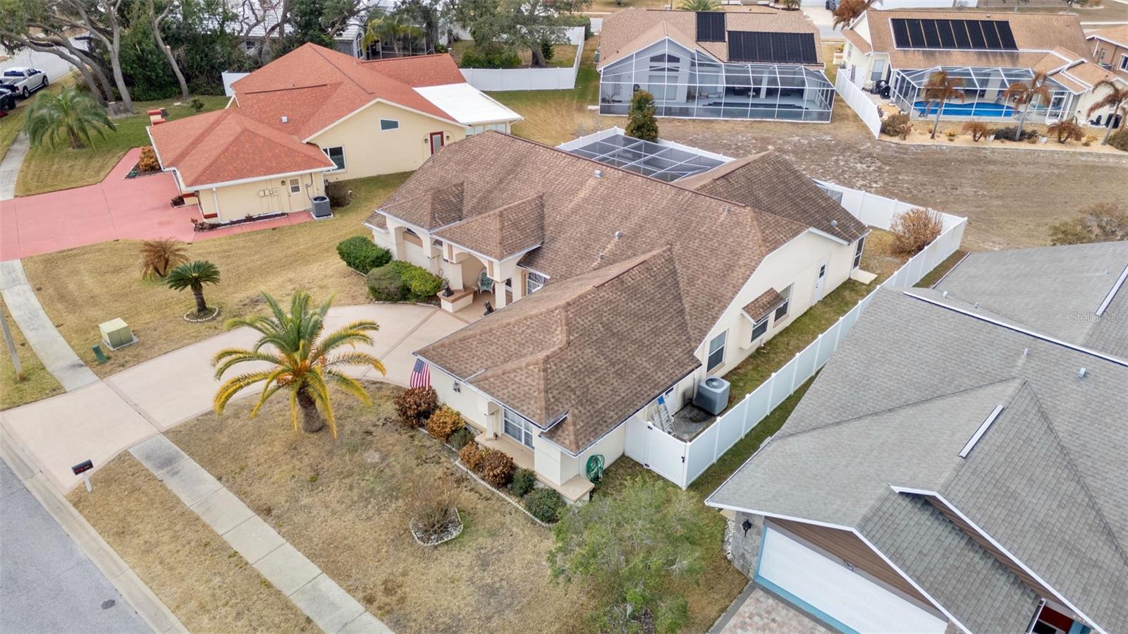 FAIRWAY OAKS - Residential