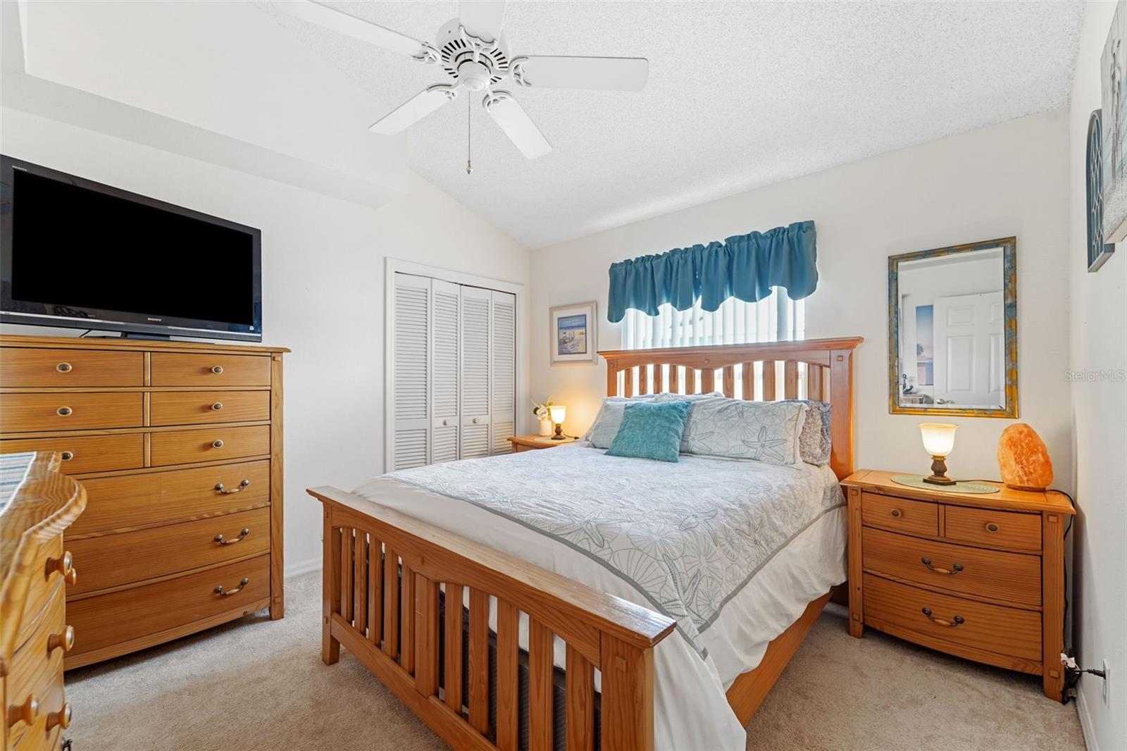 FAIRWAY OAKS - Residential