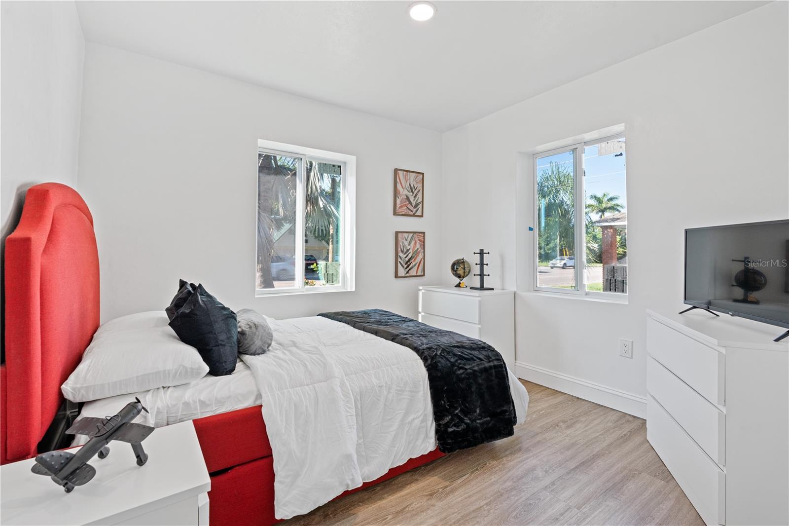 LAKE SHEFFIELD 1ST SEC - Residential