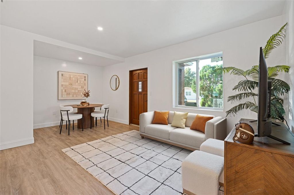 Photo of 4635 22nd Avenue N, St Petersburg, FL 33713 (MLS # TB8455447)