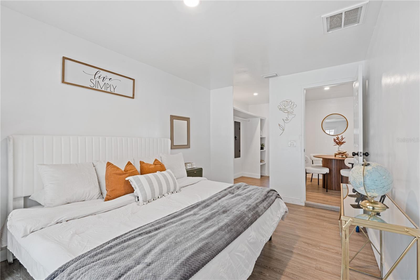 LAKE SHEFFIELD 1ST SEC - Residential