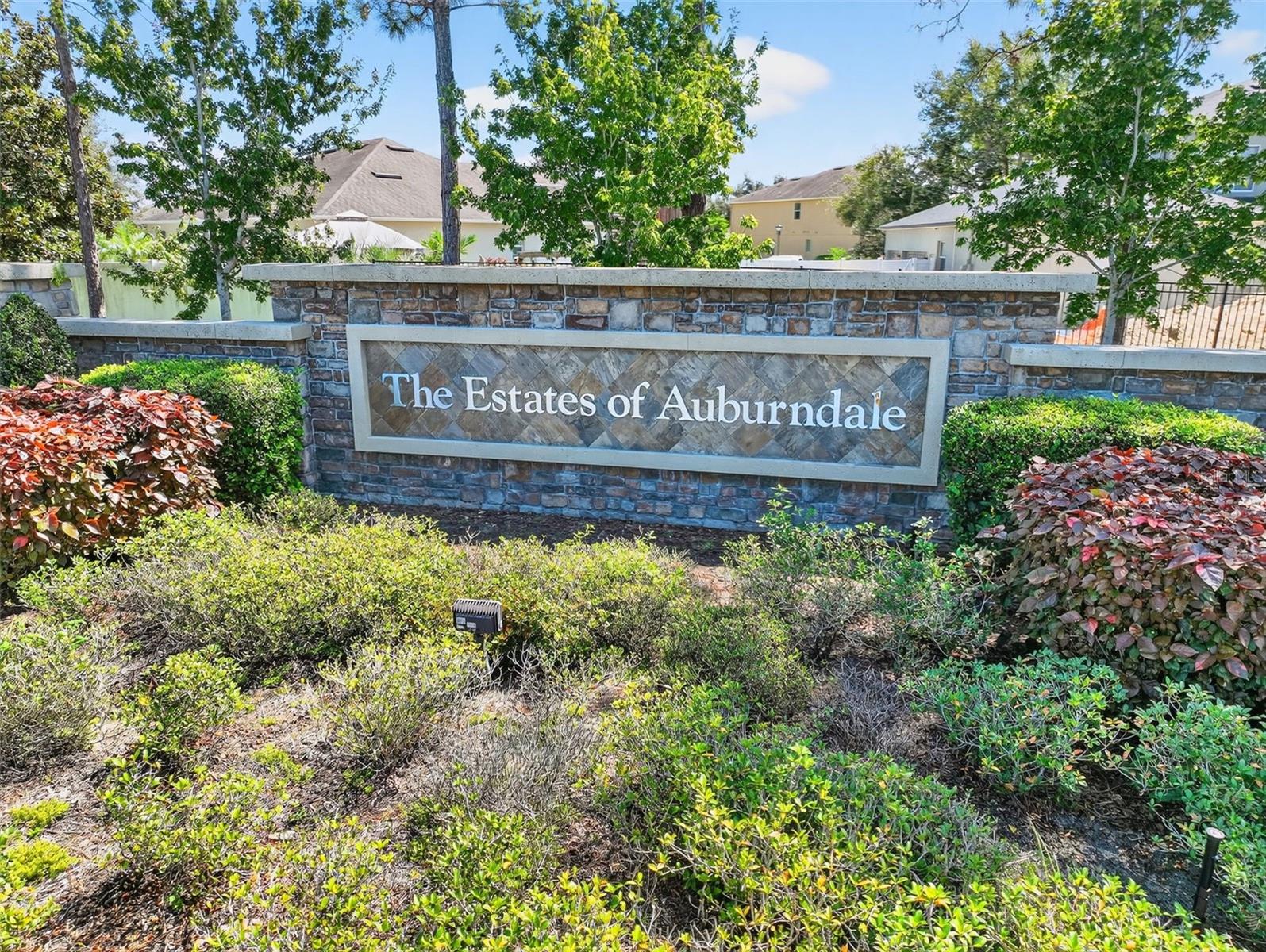 ESTATES OF AUBURNDALE - Residential Lease