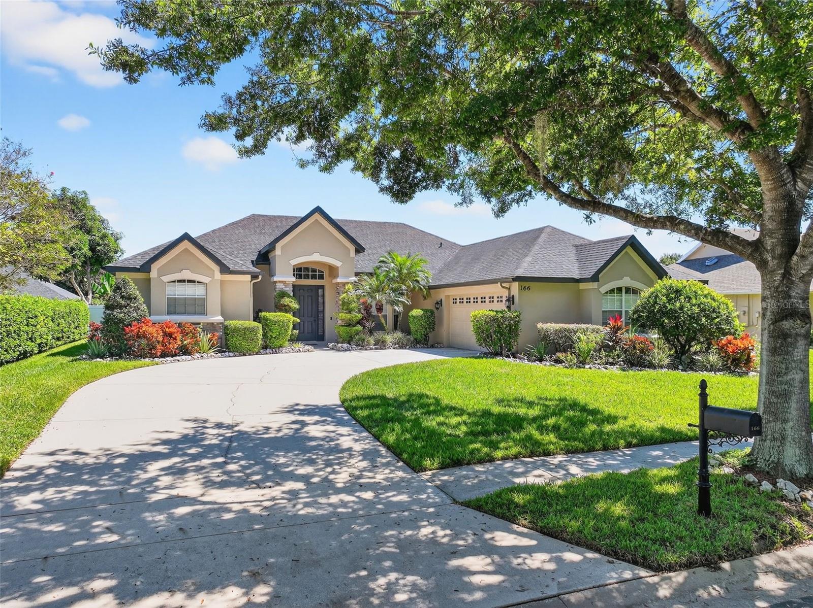 ESTATES OF AUBURNDALE - Residential Lease