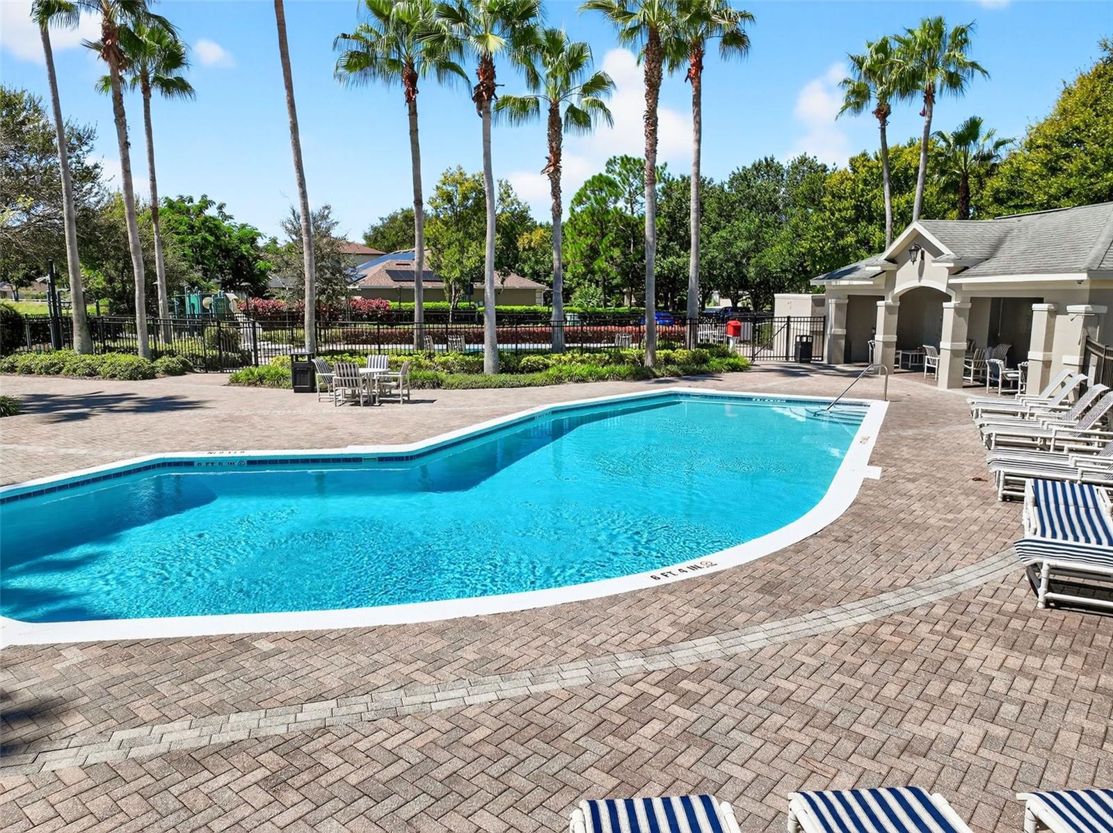 ESTATES OF AUBURNDALE - Residential Lease