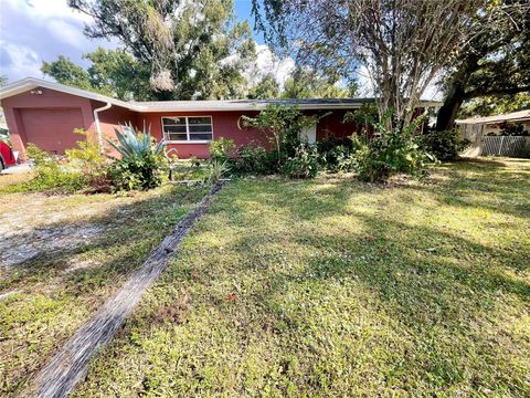 Photo of 4321 S Lockwood Ridge Road, Sarasota, FL 34231 (MLS # TB8448037)