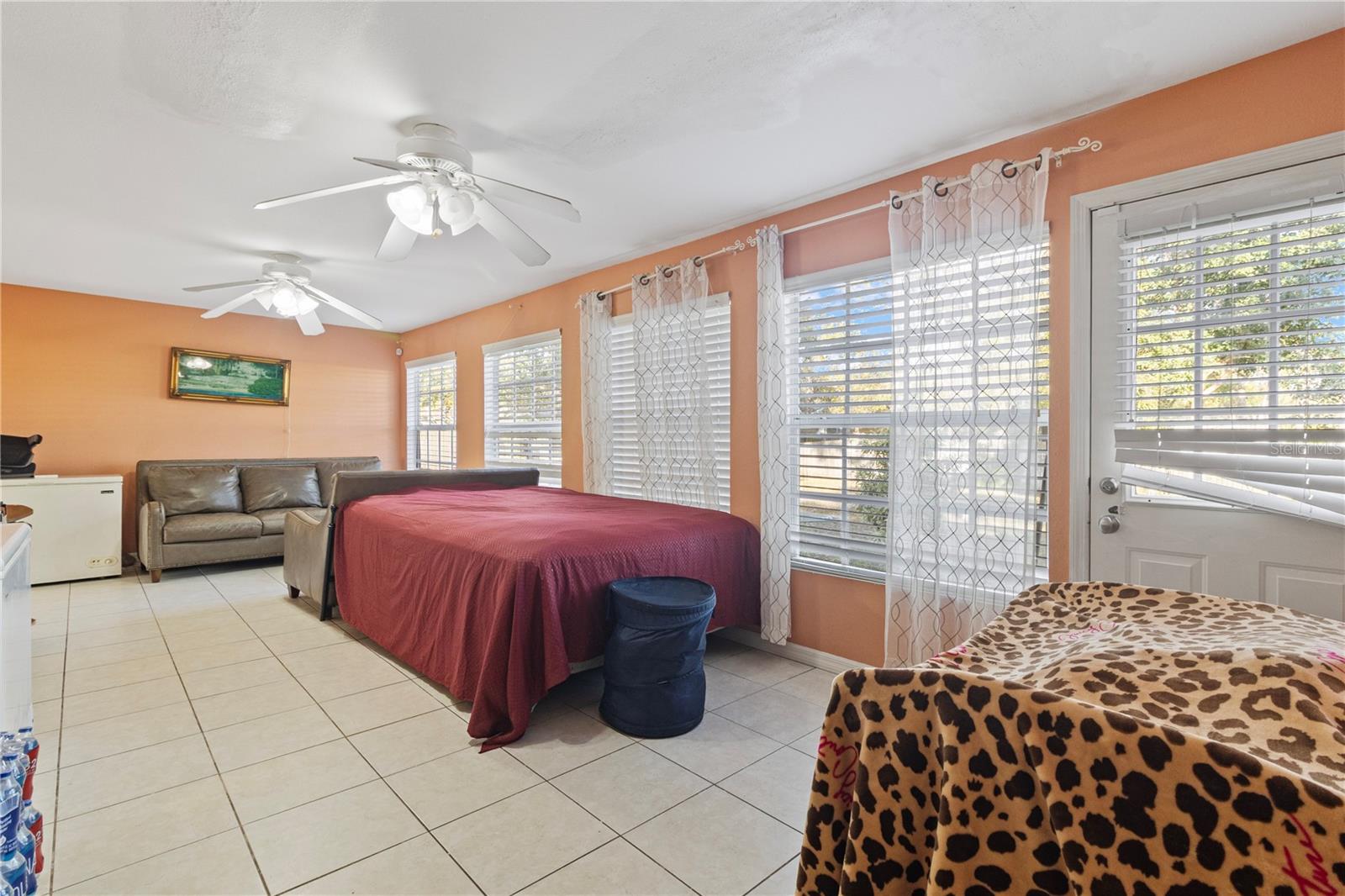 FLORA VILLA FINAL SURV - Residential