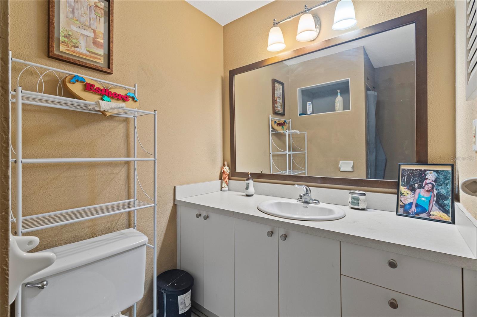 FLORA VILLA FINAL SURV - Residential