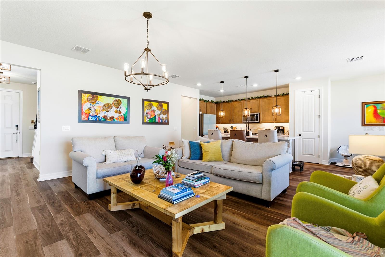 10246 PARK ESTATES AVENUE