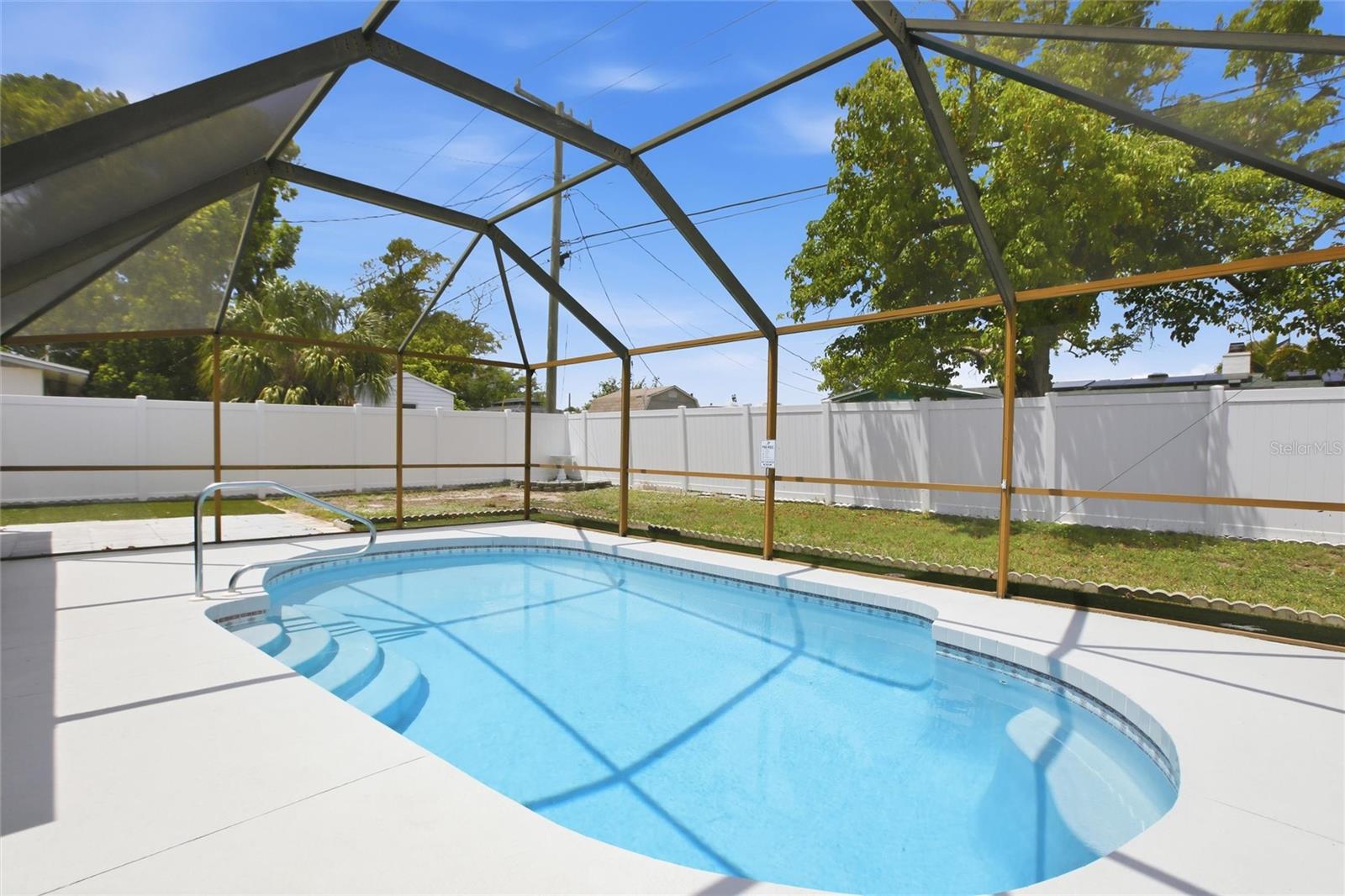 WINDSOR PARK FIRST UNIT - Residential