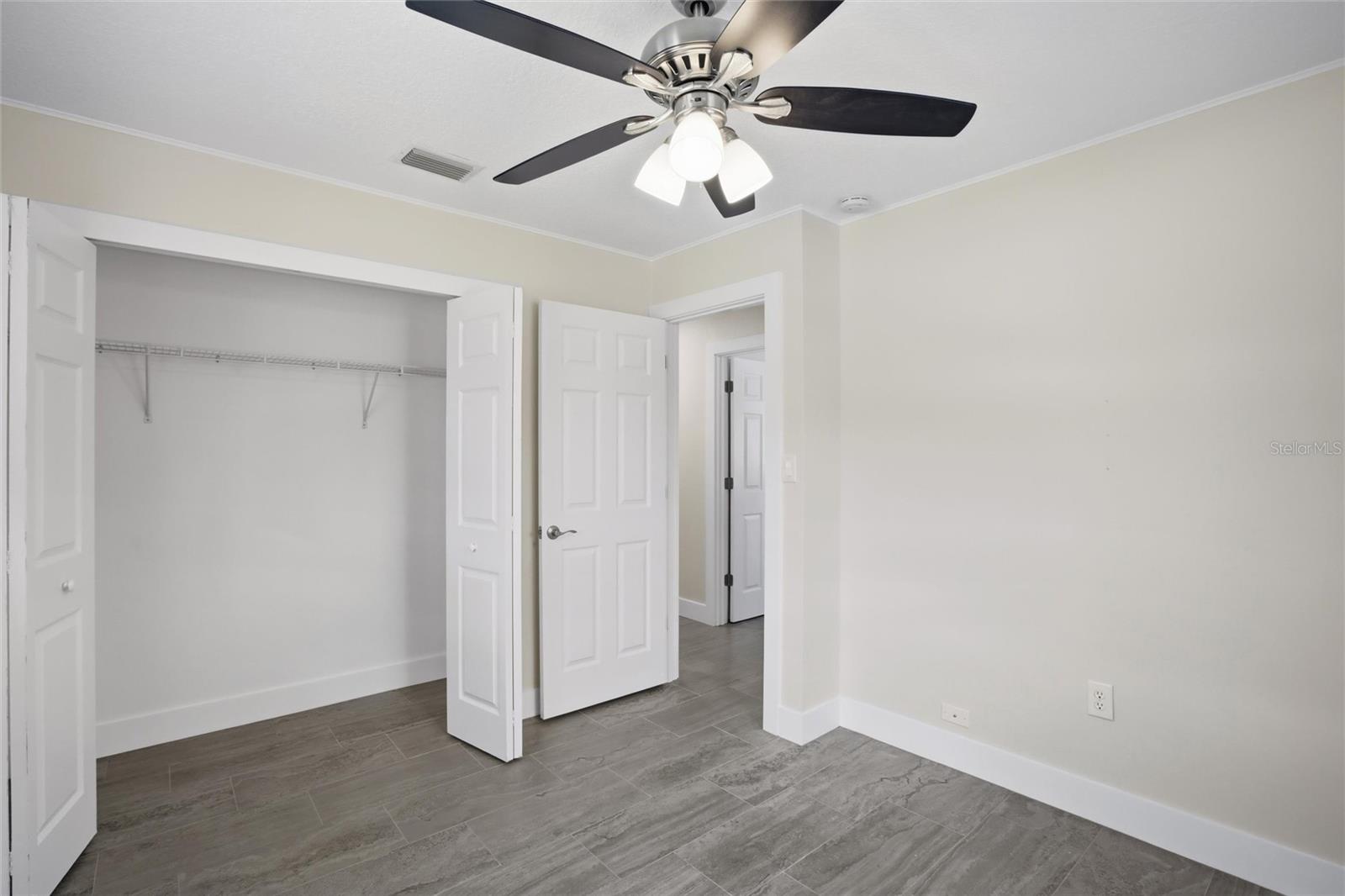 WINDSOR PARK FIRST UNIT - Residential