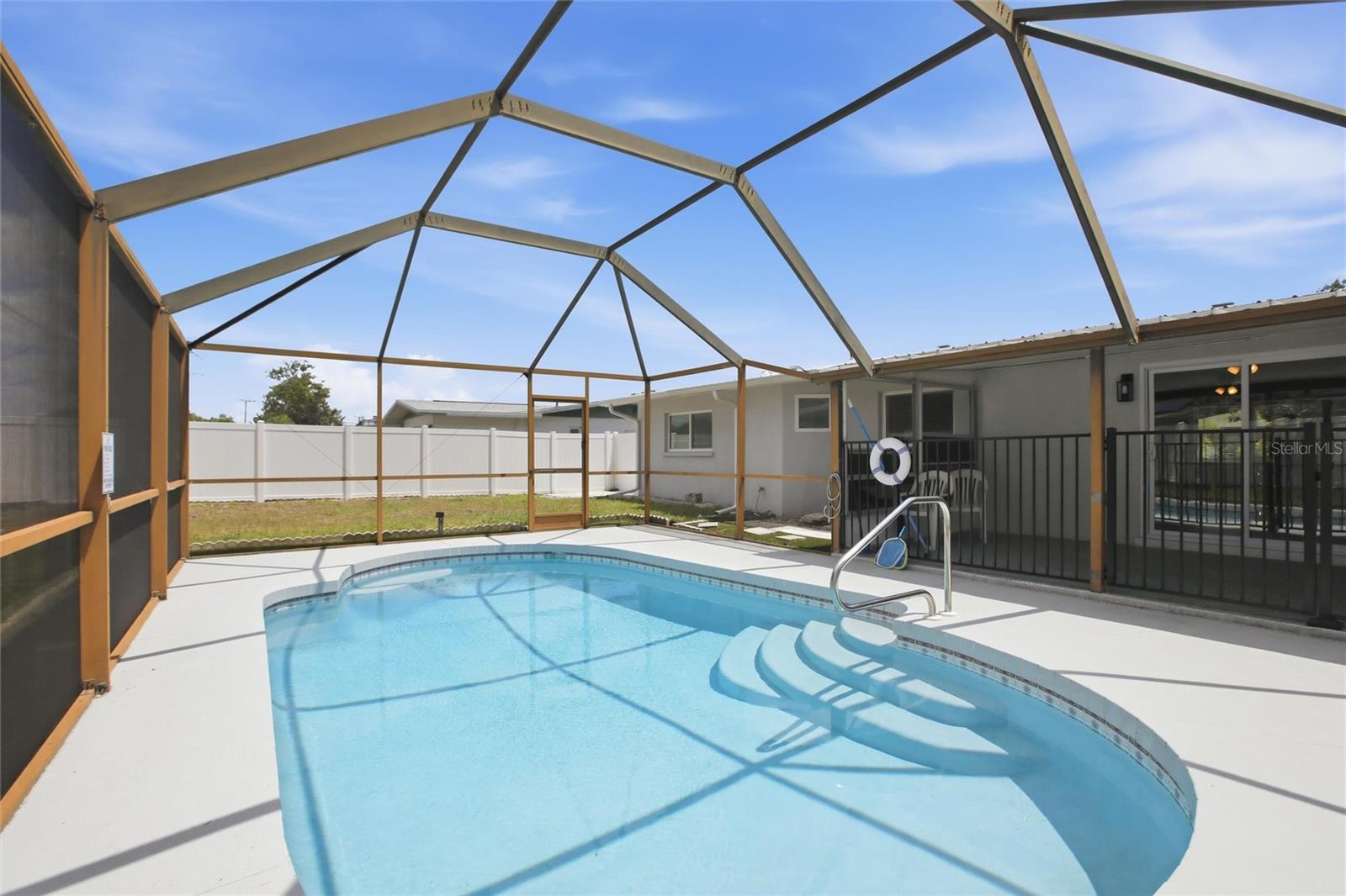 WINDSOR PARK FIRST UNIT - Residential