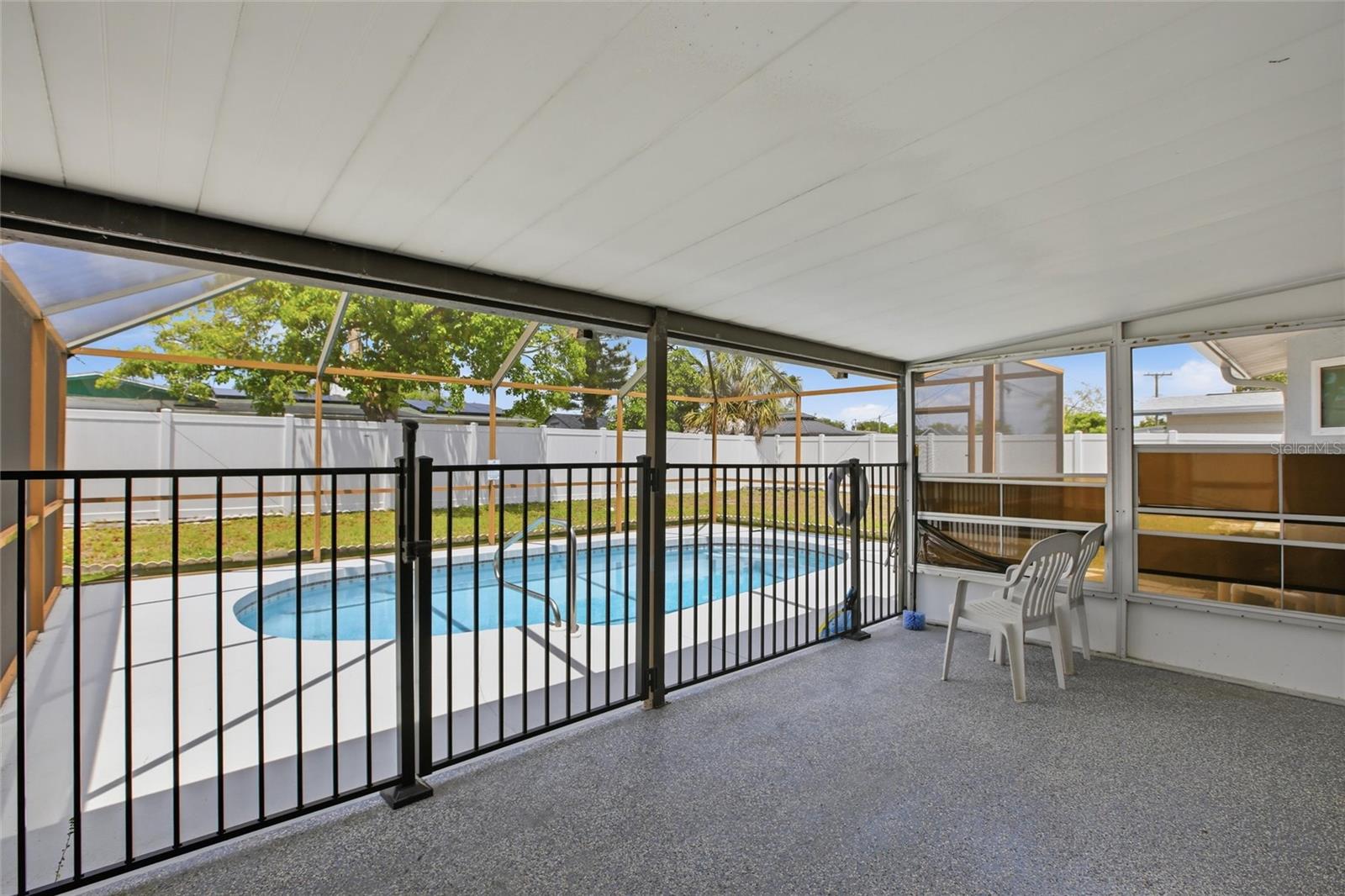 WINDSOR PARK FIRST UNIT - Residential